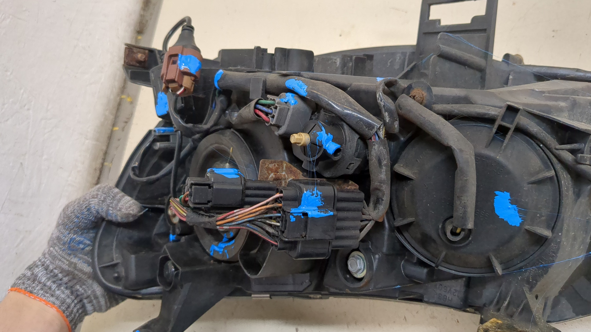 Фара правая