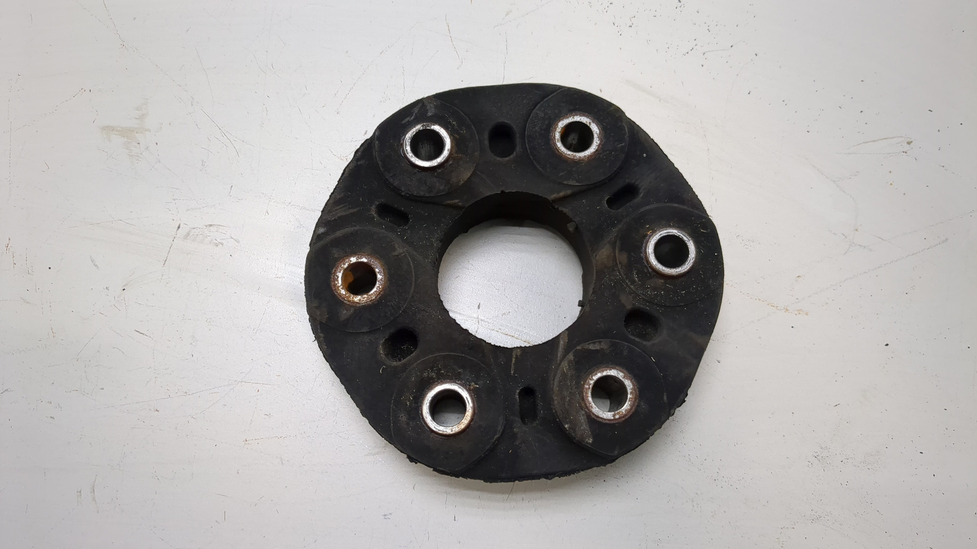 Муфта эластичная карданного вала