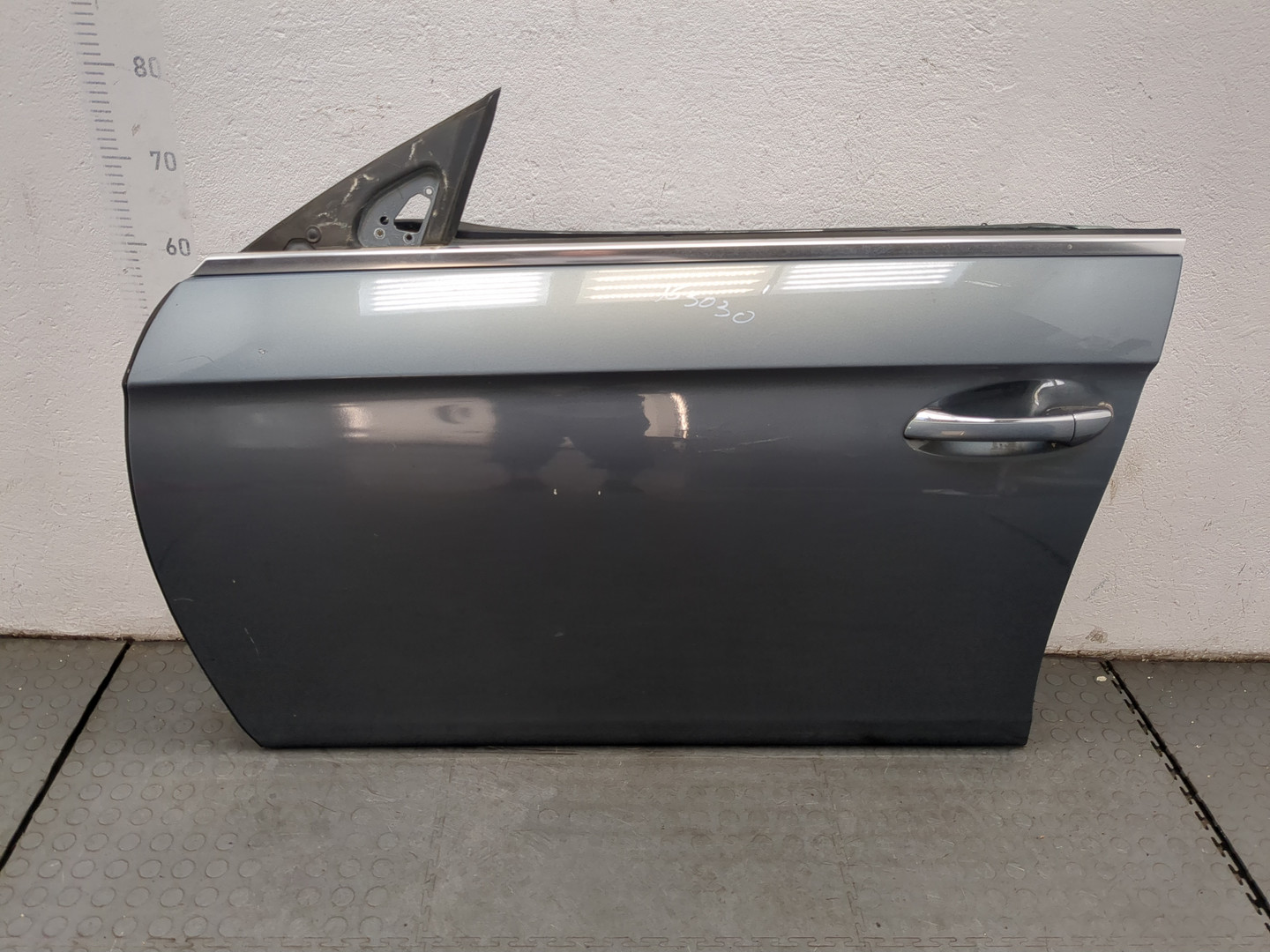 Дверь передняя левая