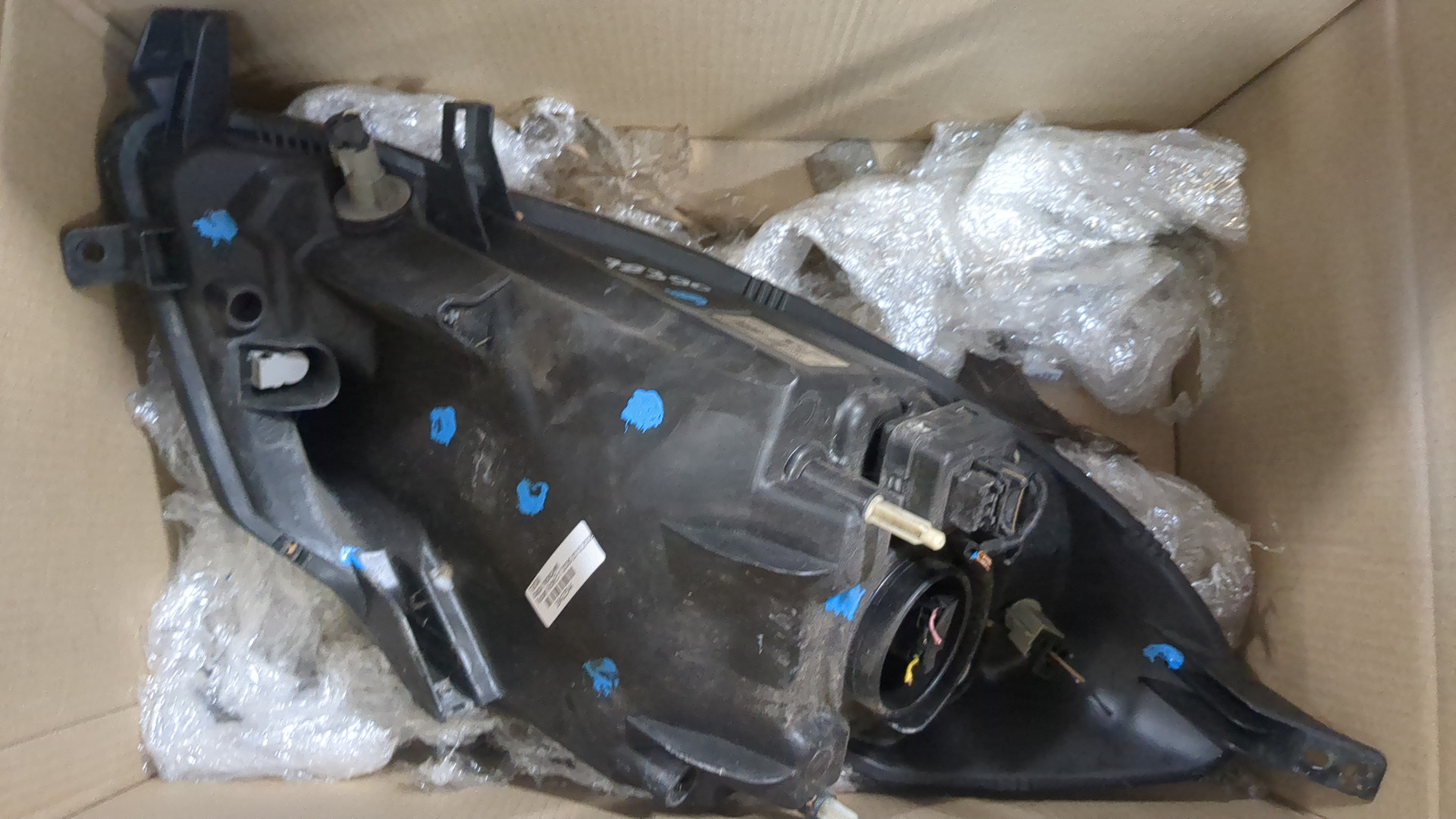 Фара правая