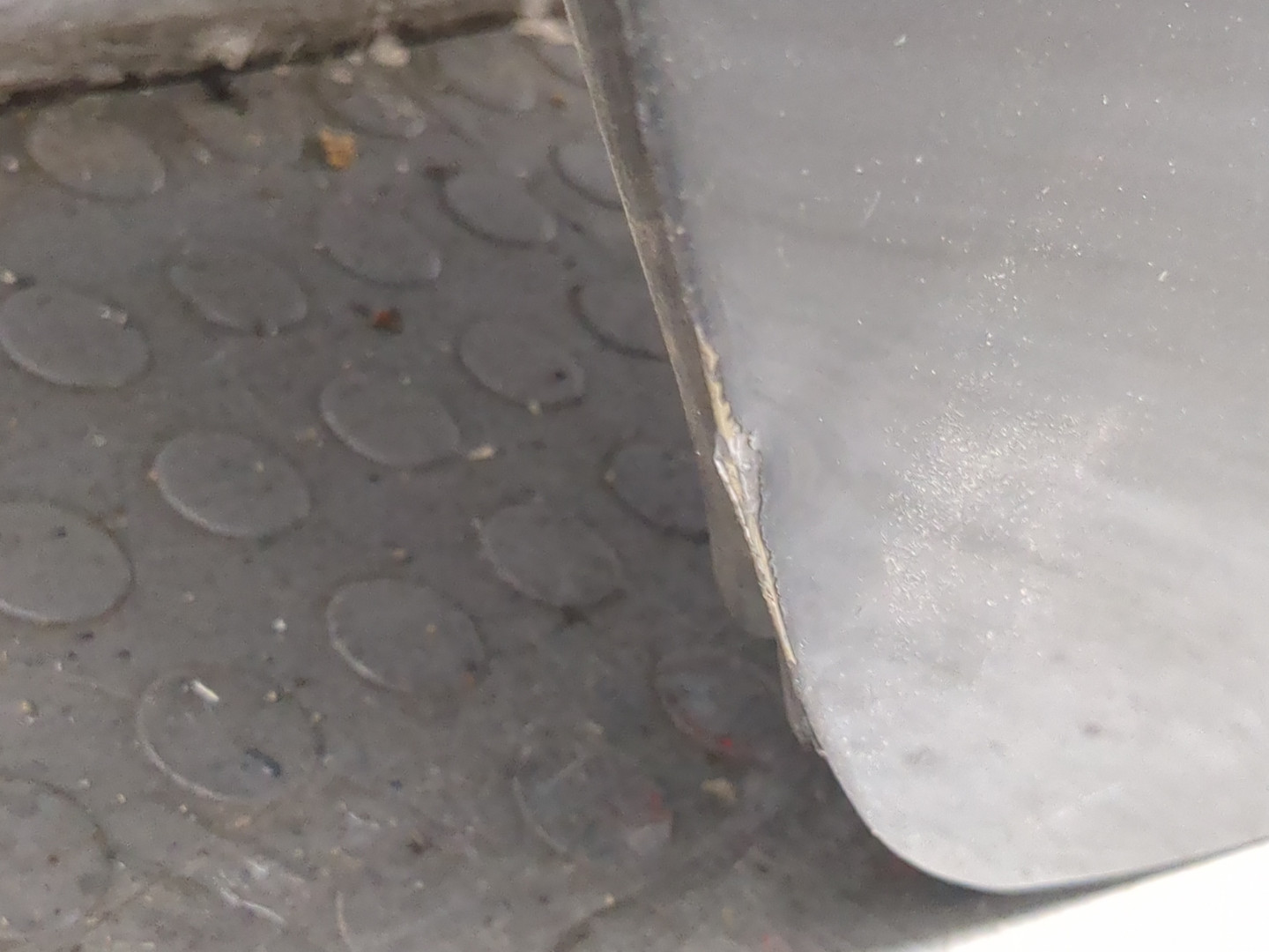 Дверь задняя левая