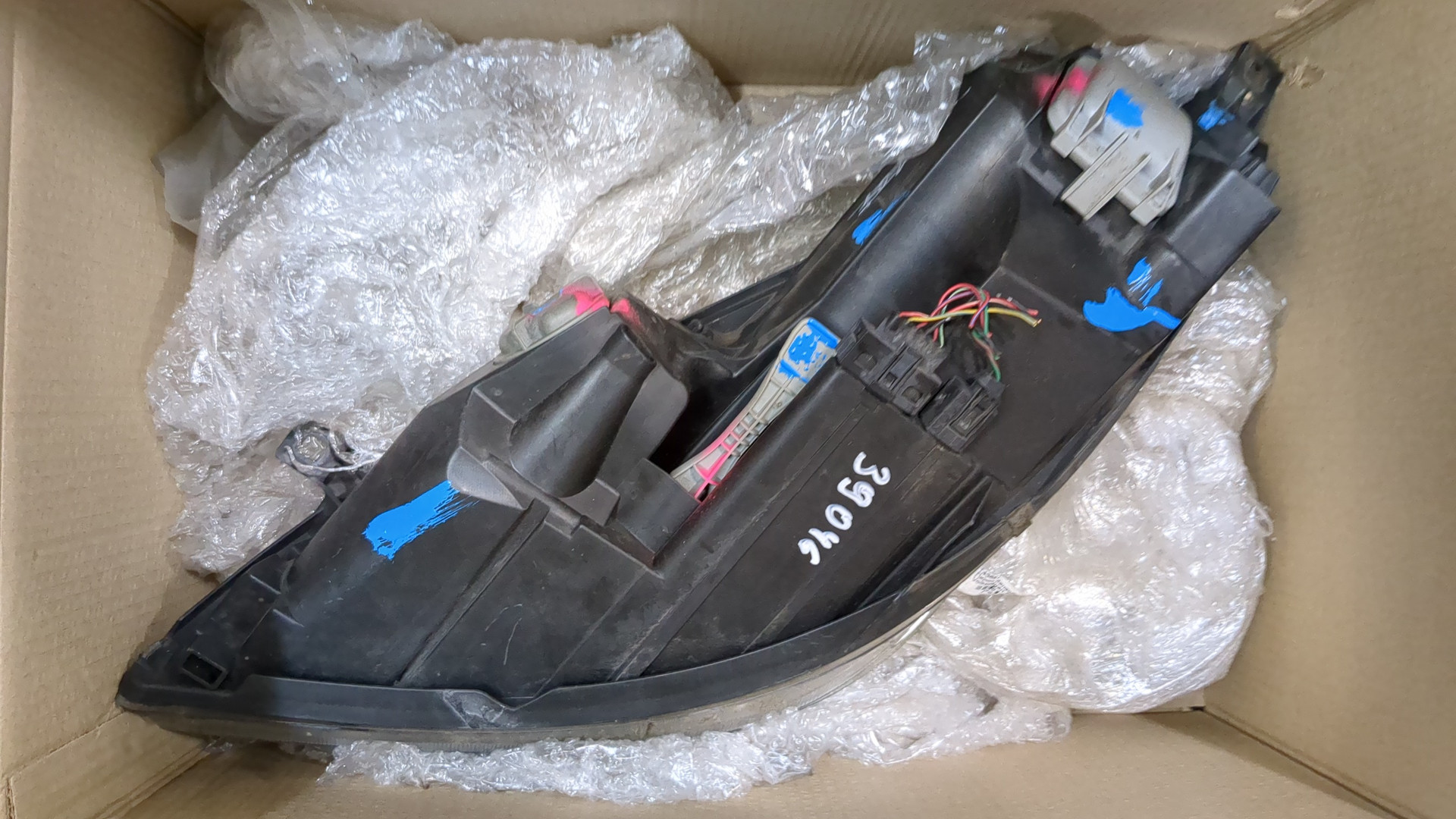 Фара правая