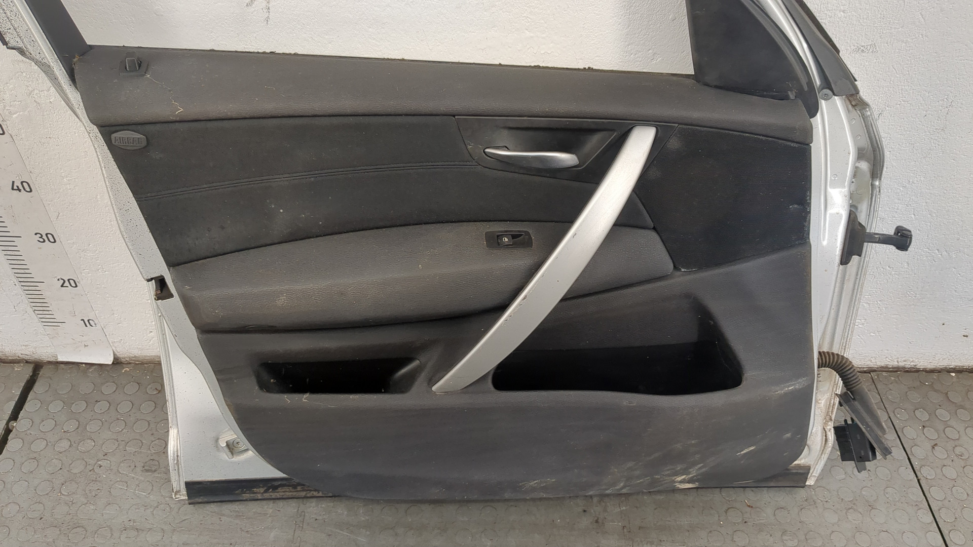 Дверь передняя левая