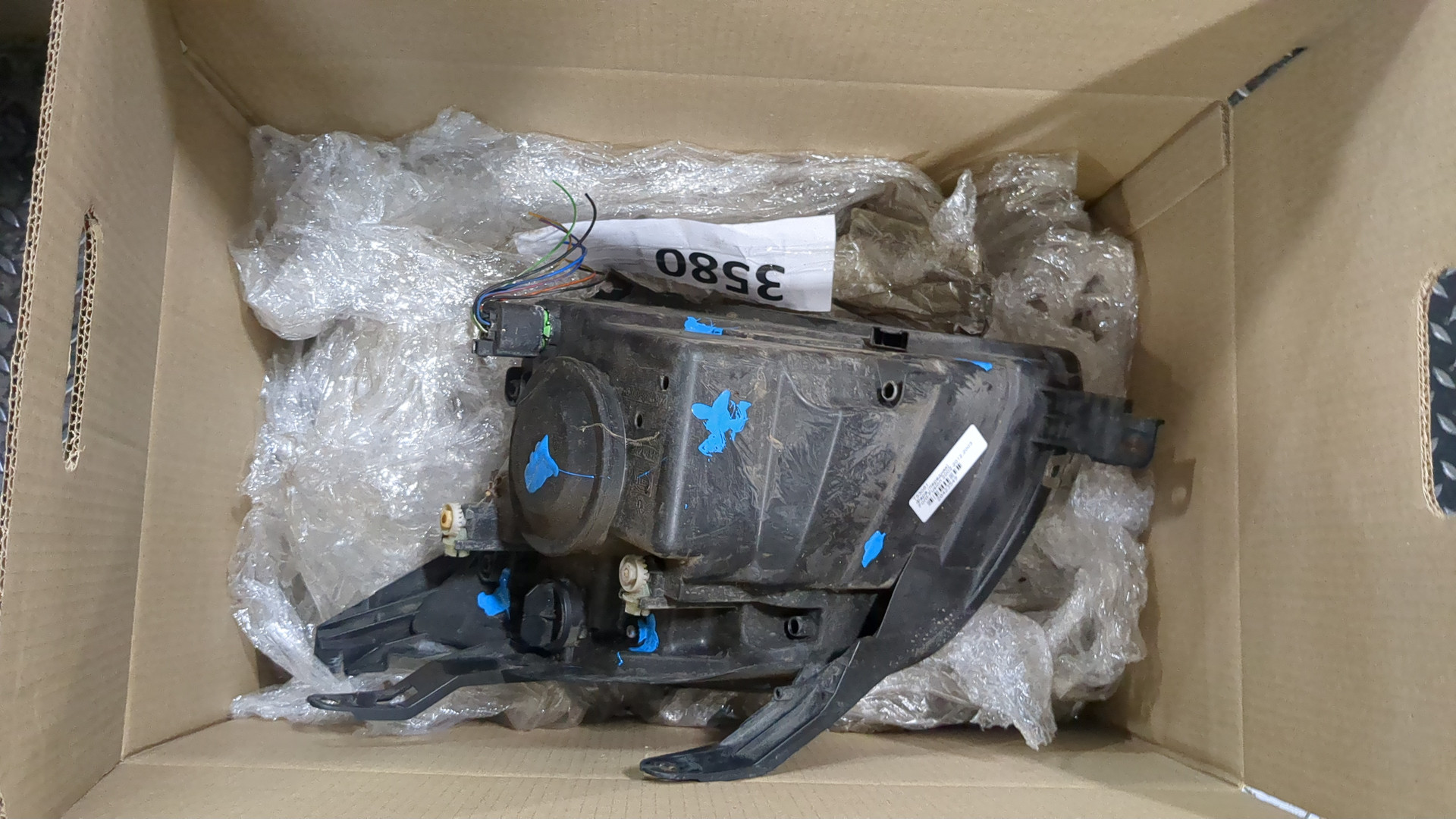 Фара правая