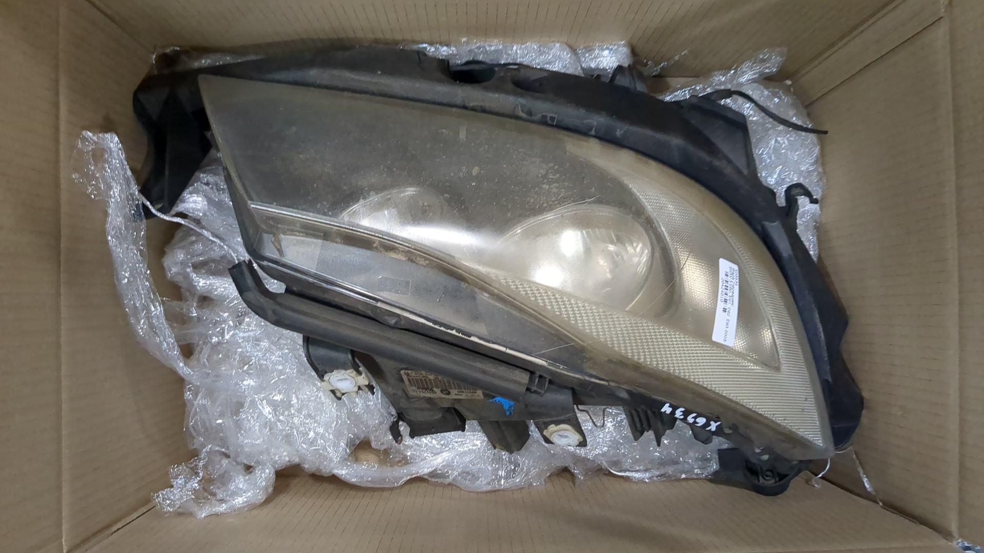 Фара правая