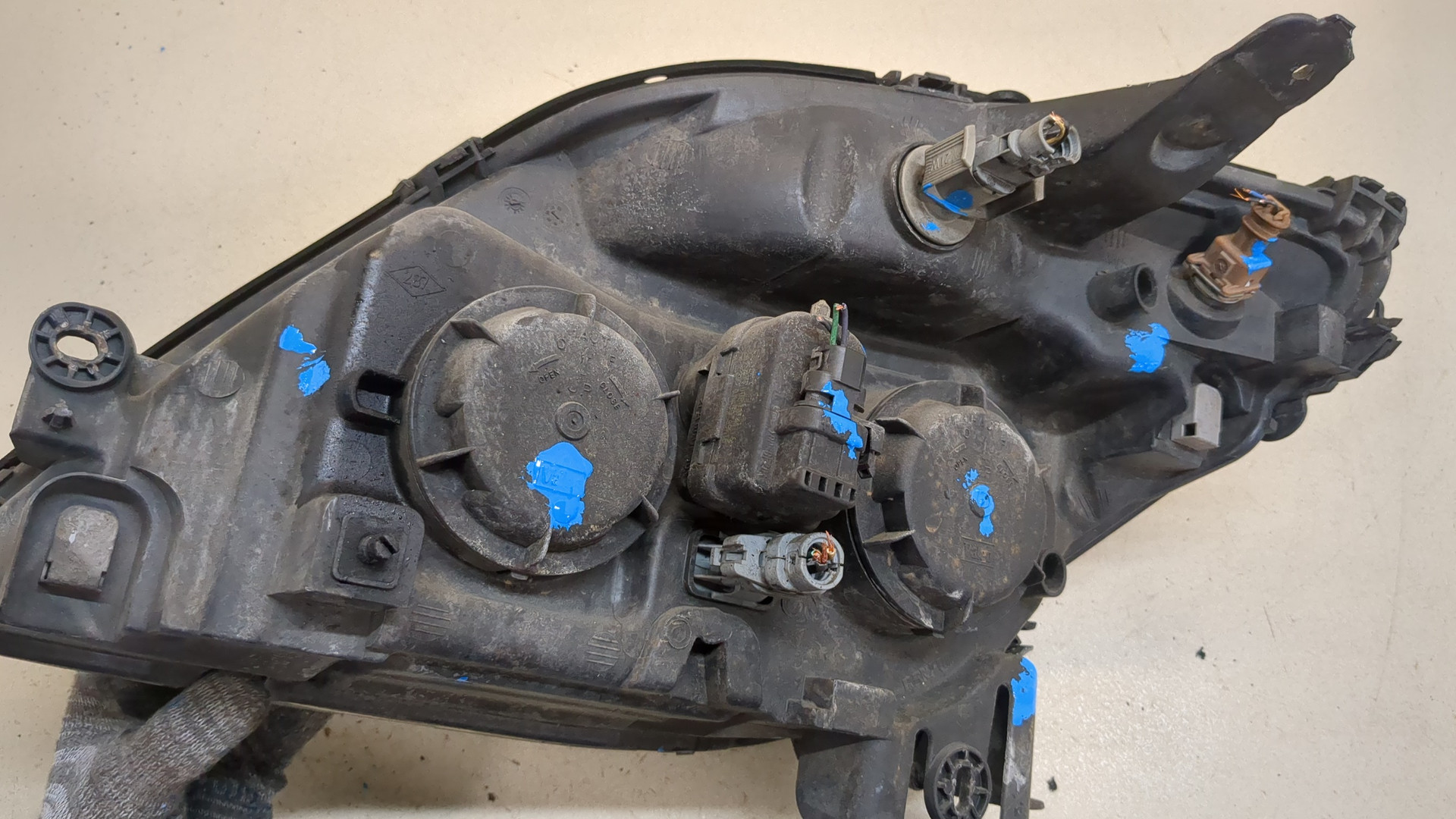 Фара правая