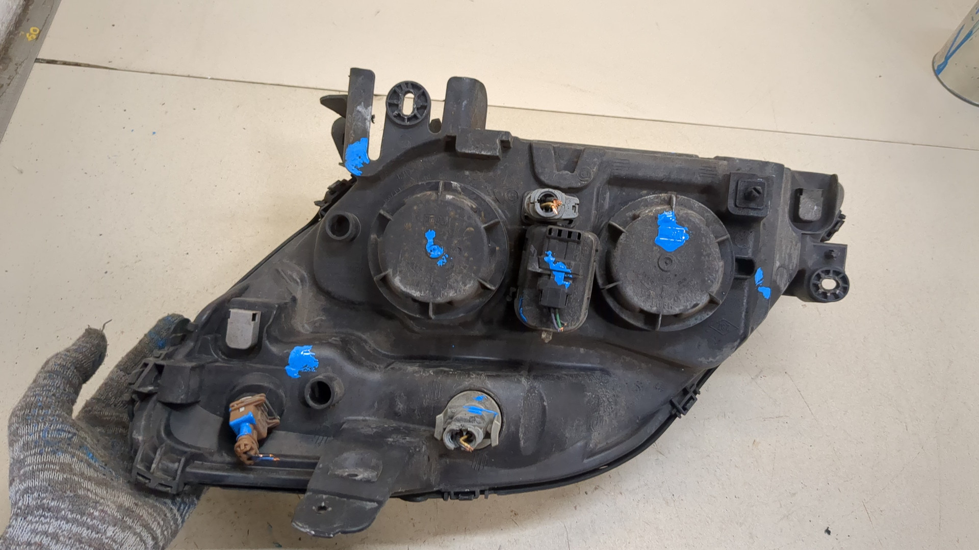 Фара правая