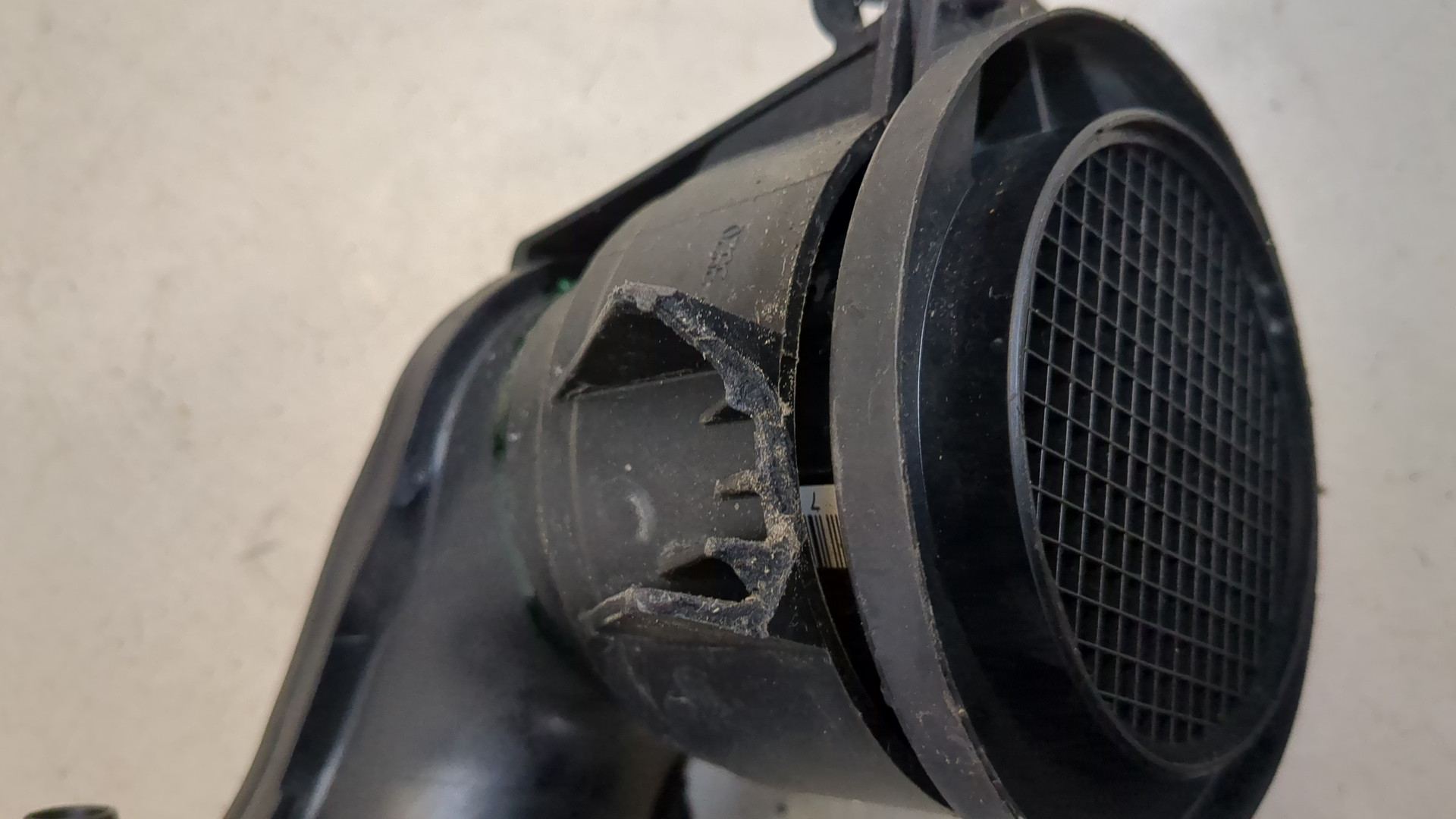 Расходомер воздуха (ДМРВ)