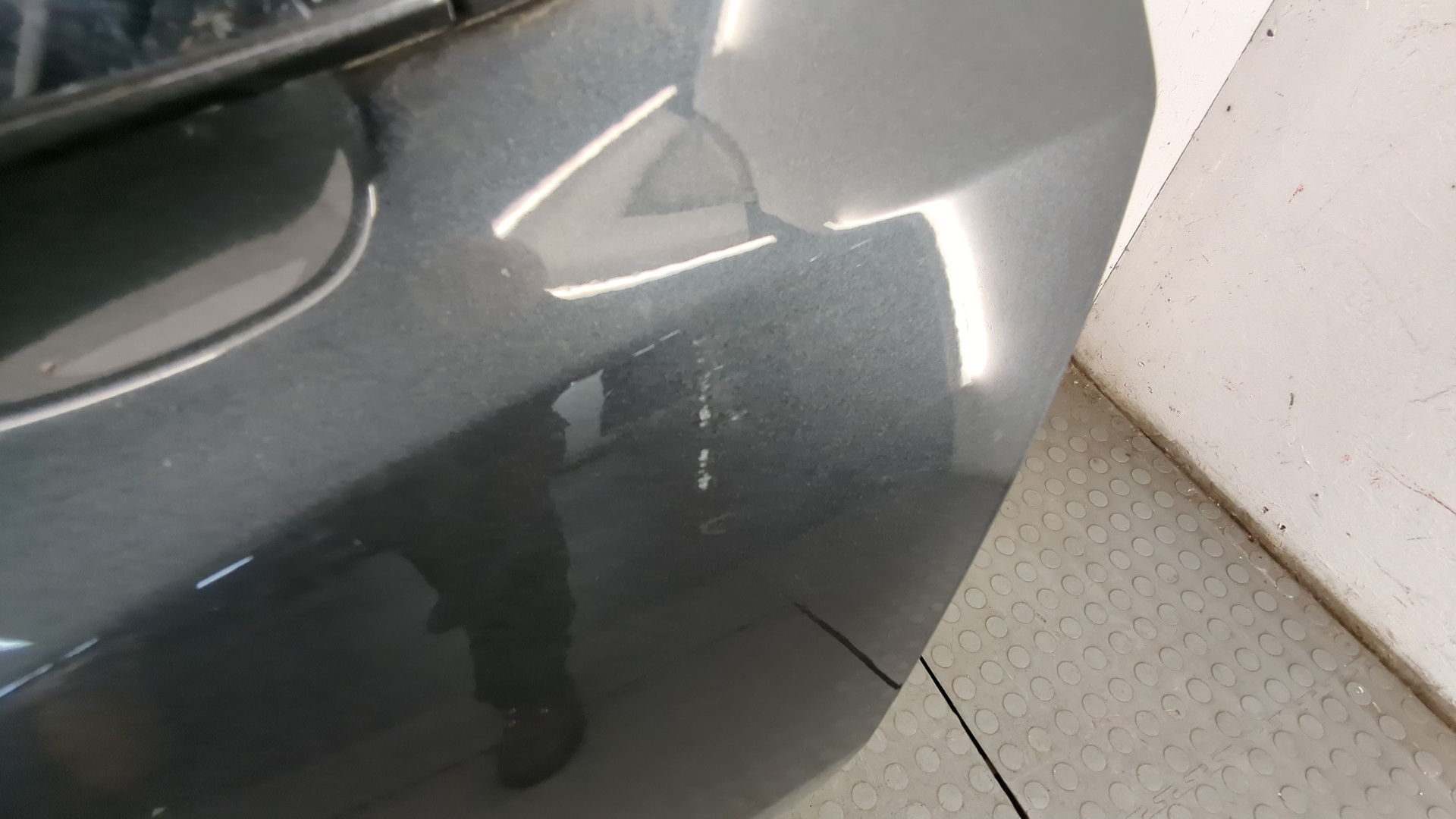 Дверь задняя левая