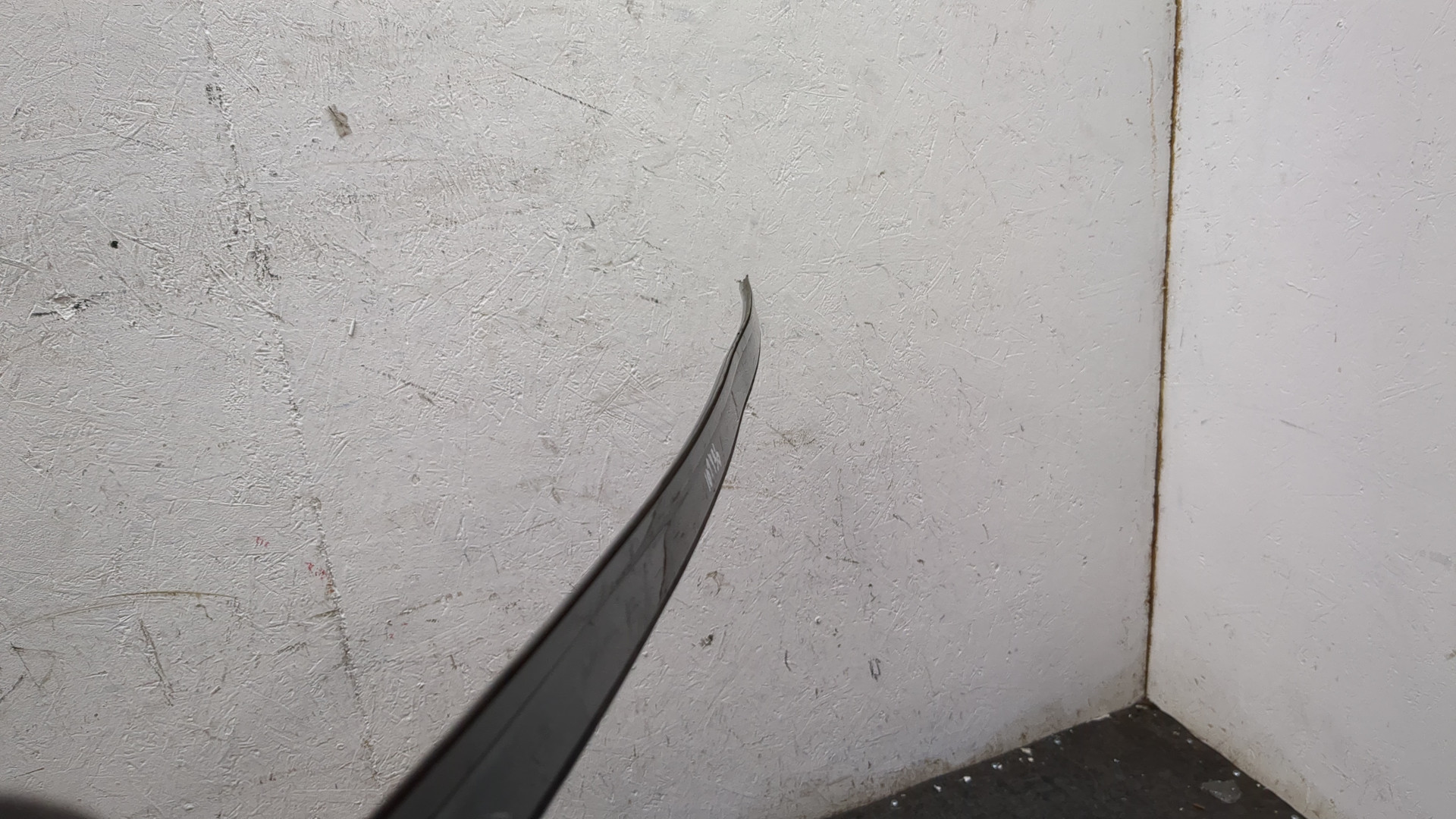 Молдинг крыши правый