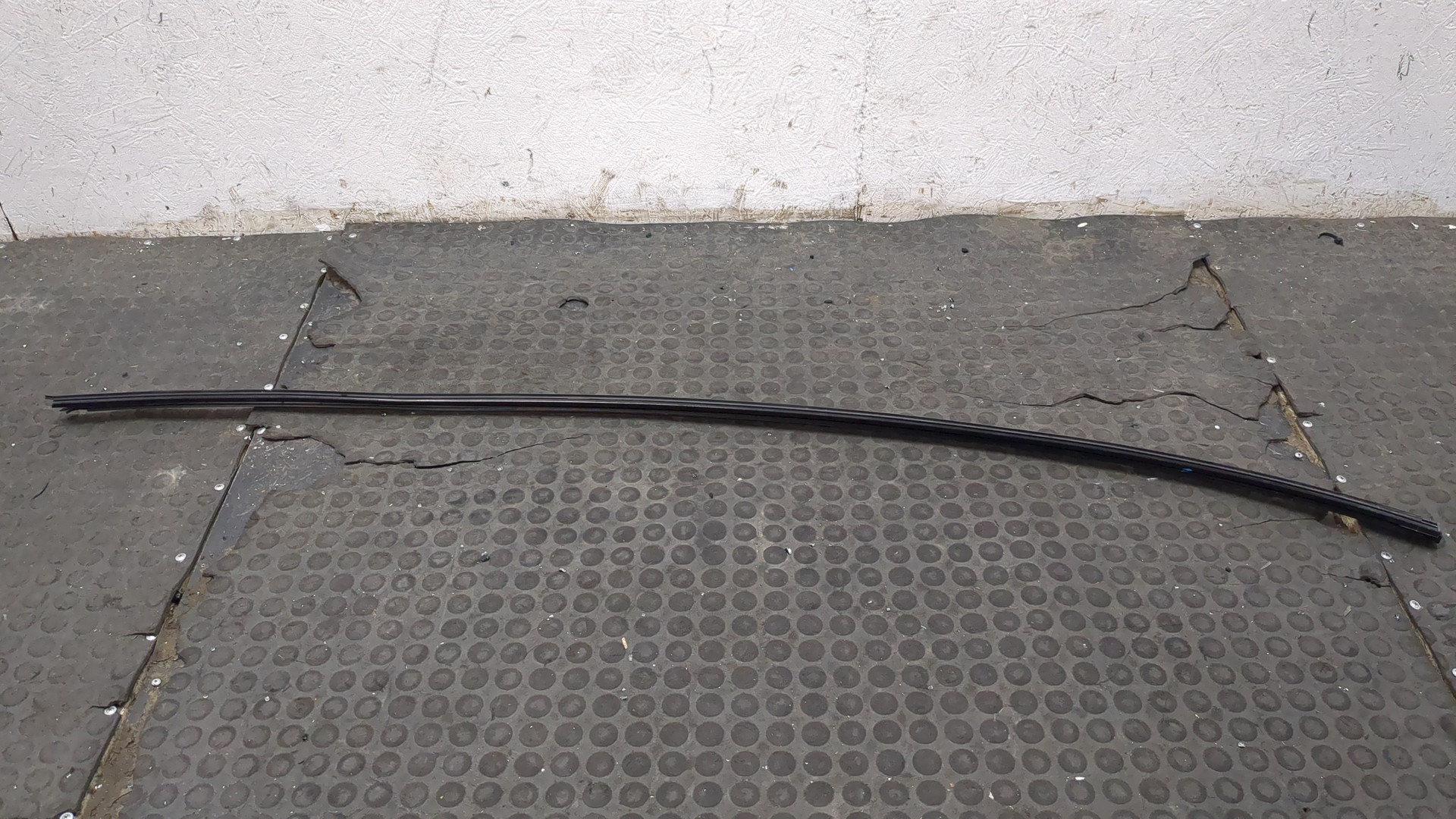 Молдинг крыши правый