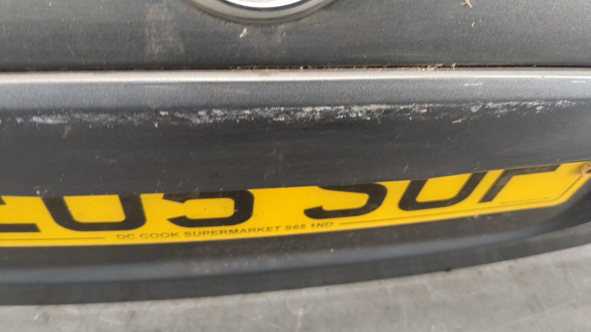 Дверь багажника