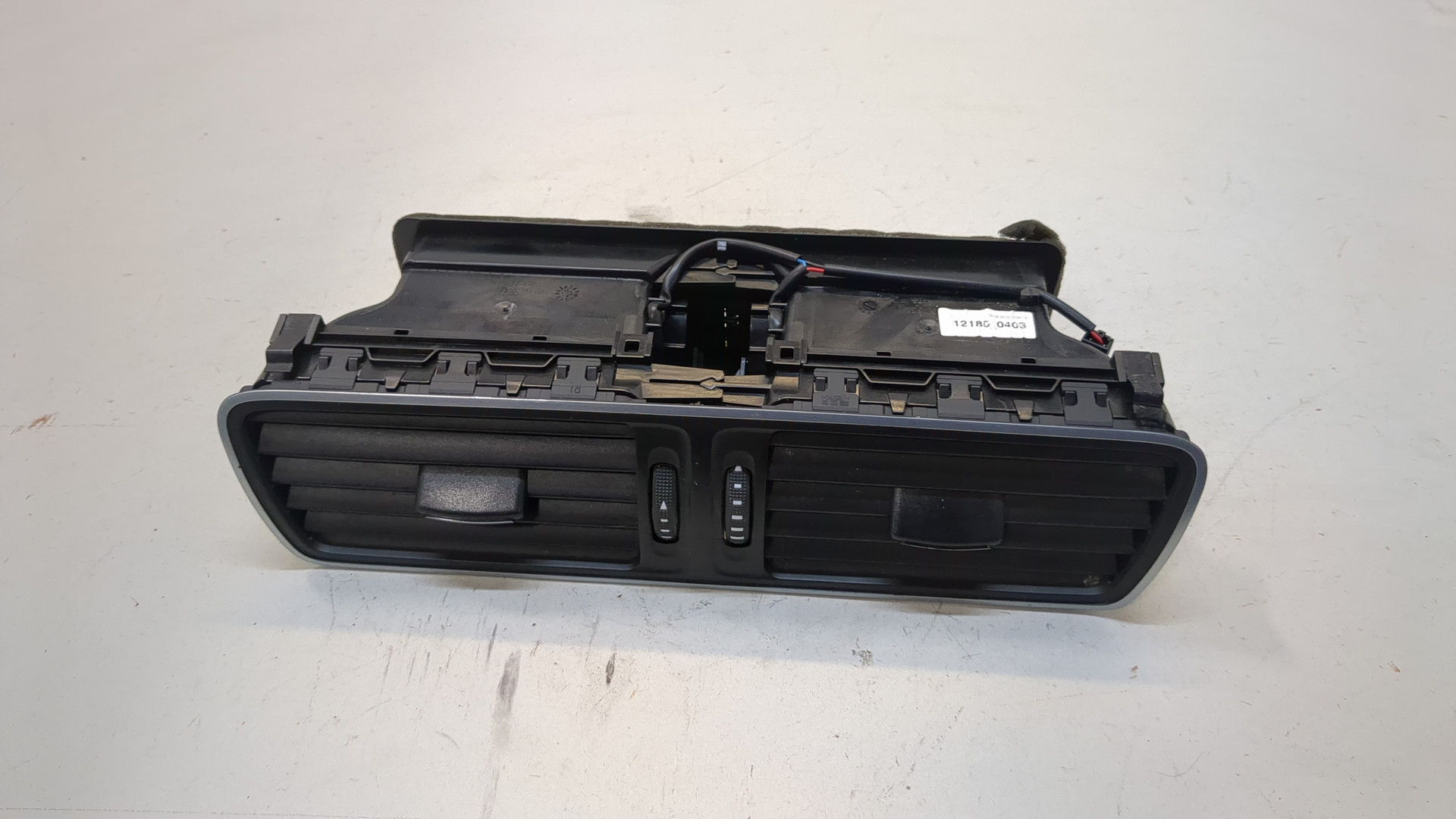 Дефлектор воздушный