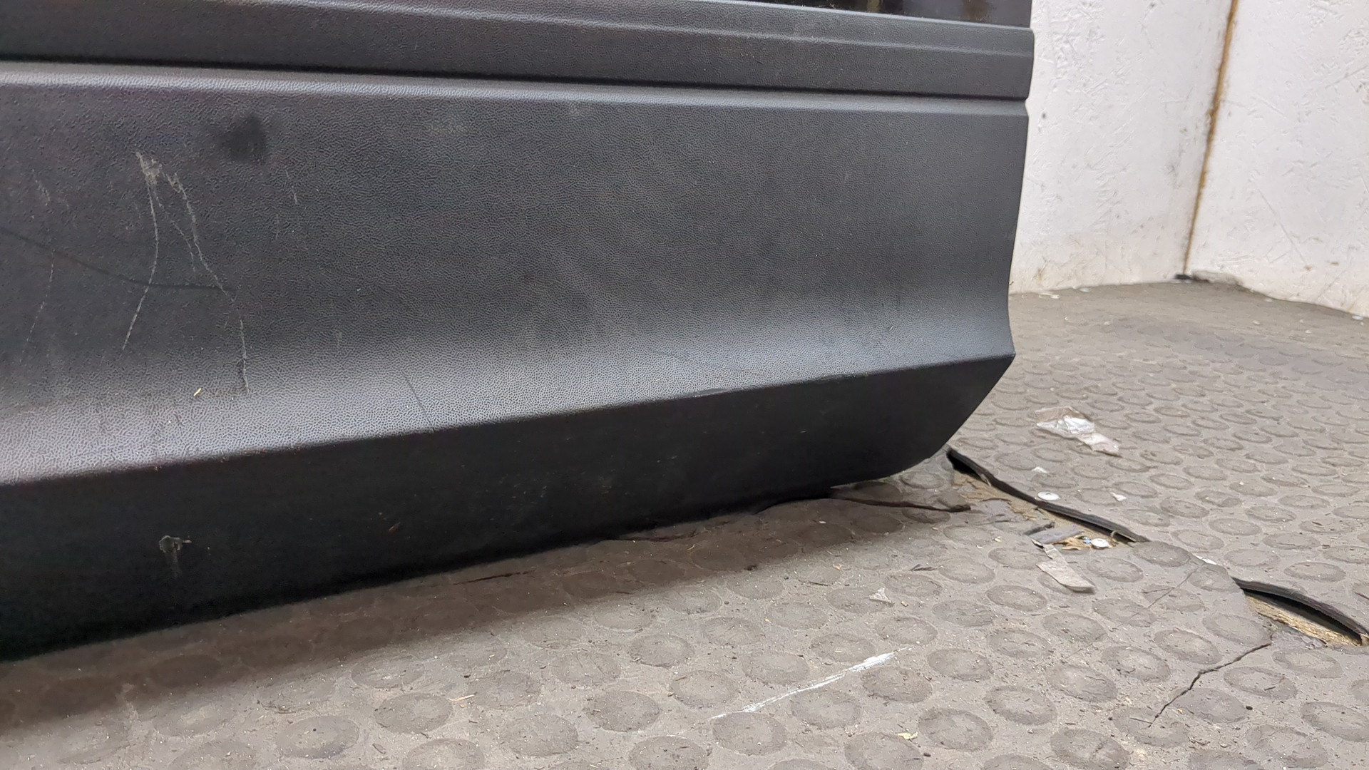 Дверь задняя правая