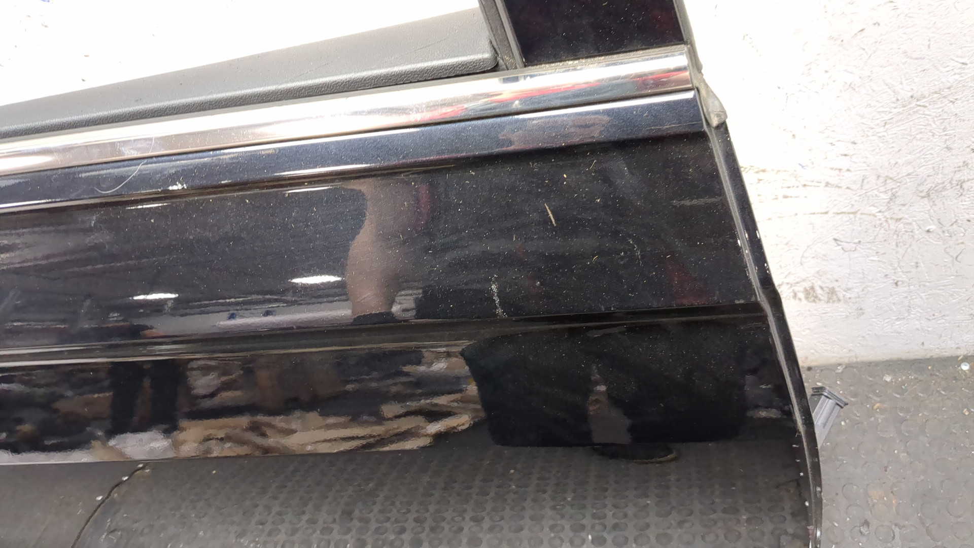 Дверь задняя правая