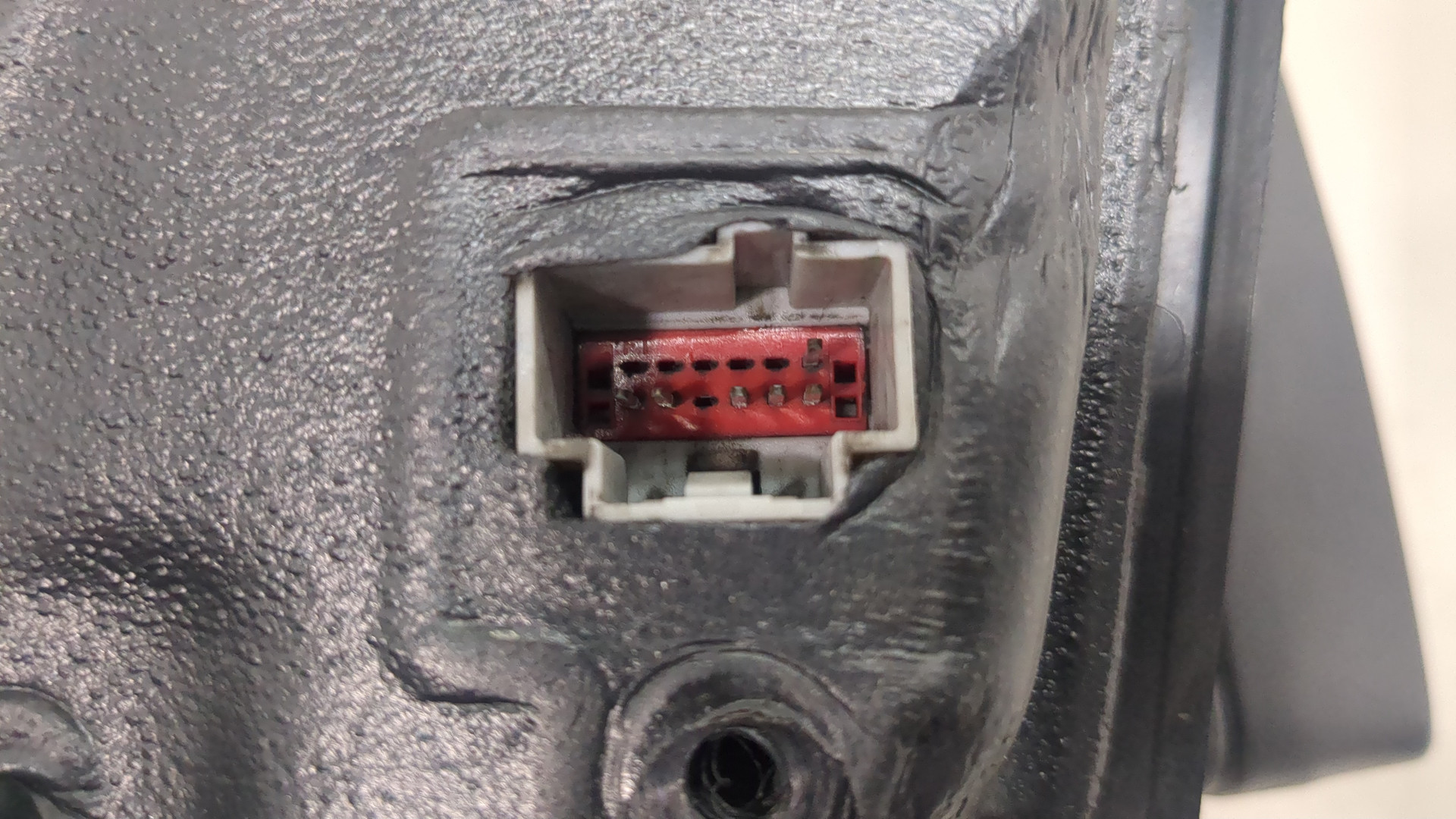 Зеркало правое электрическое