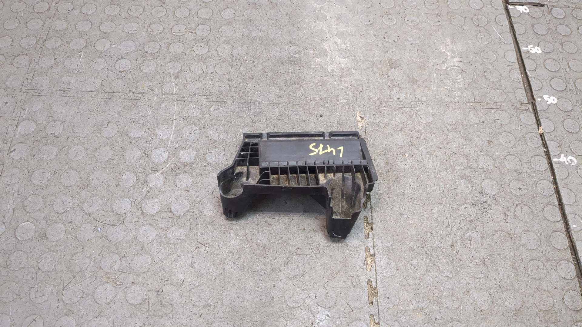 Кронштейн (сопут. товар)