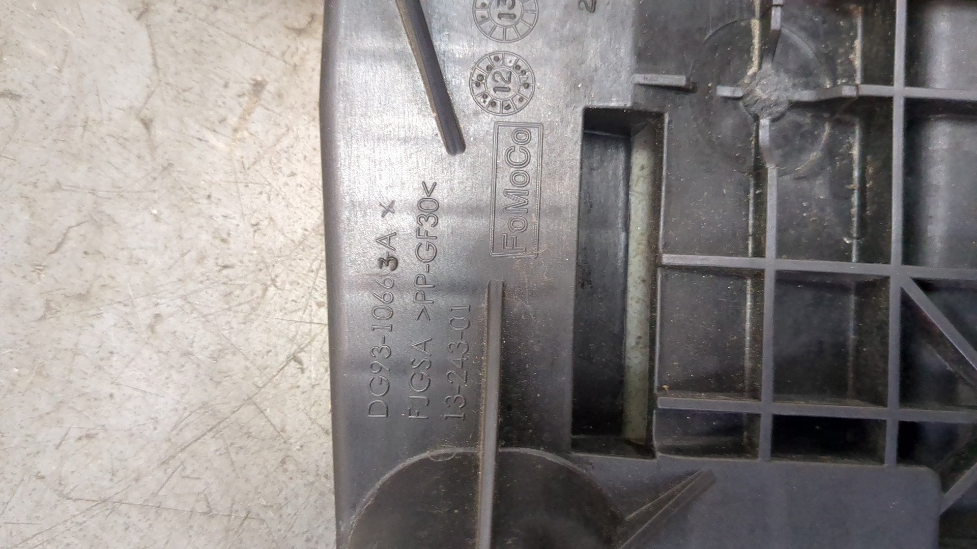 Кронштейн (сопут. товар)