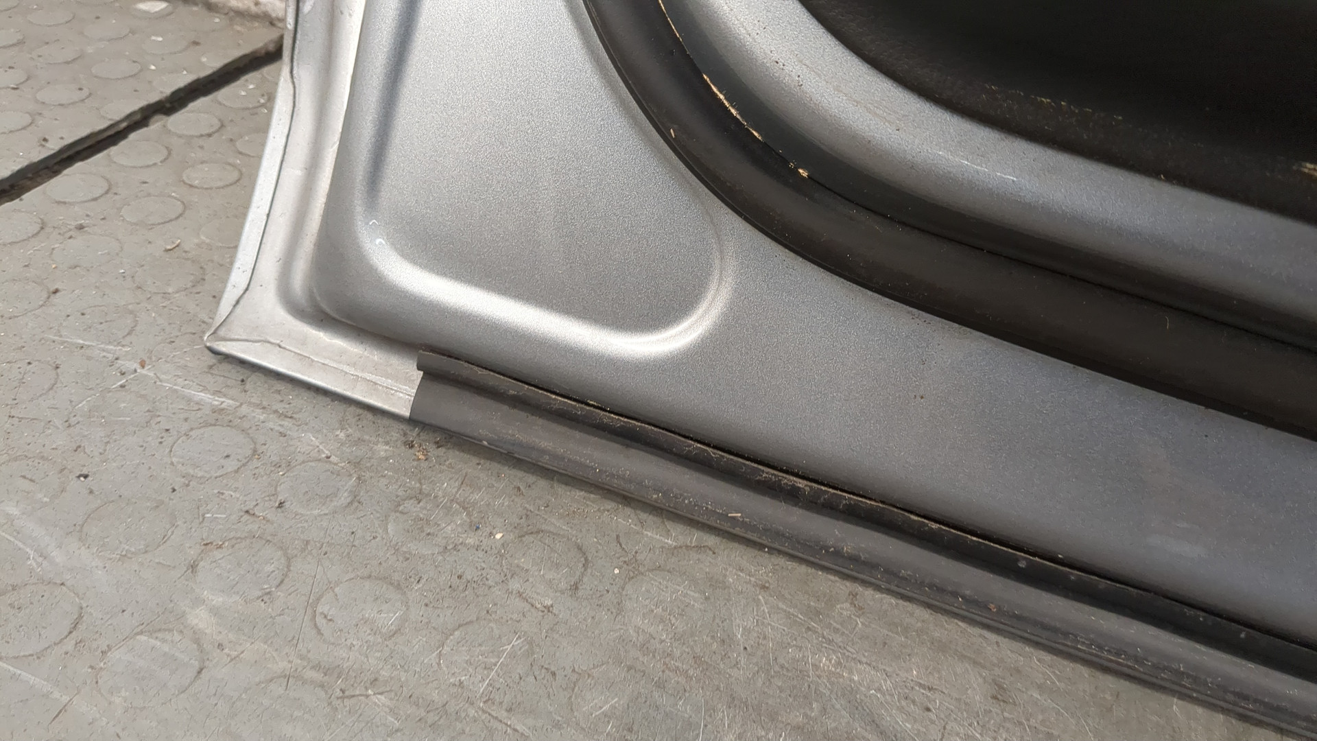 Дверь передняя правая