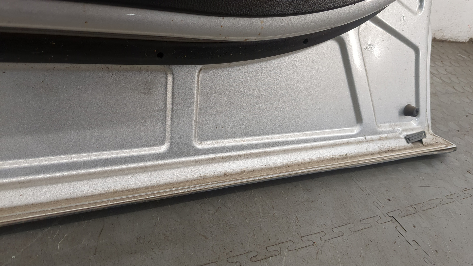 Дверь передняя правая