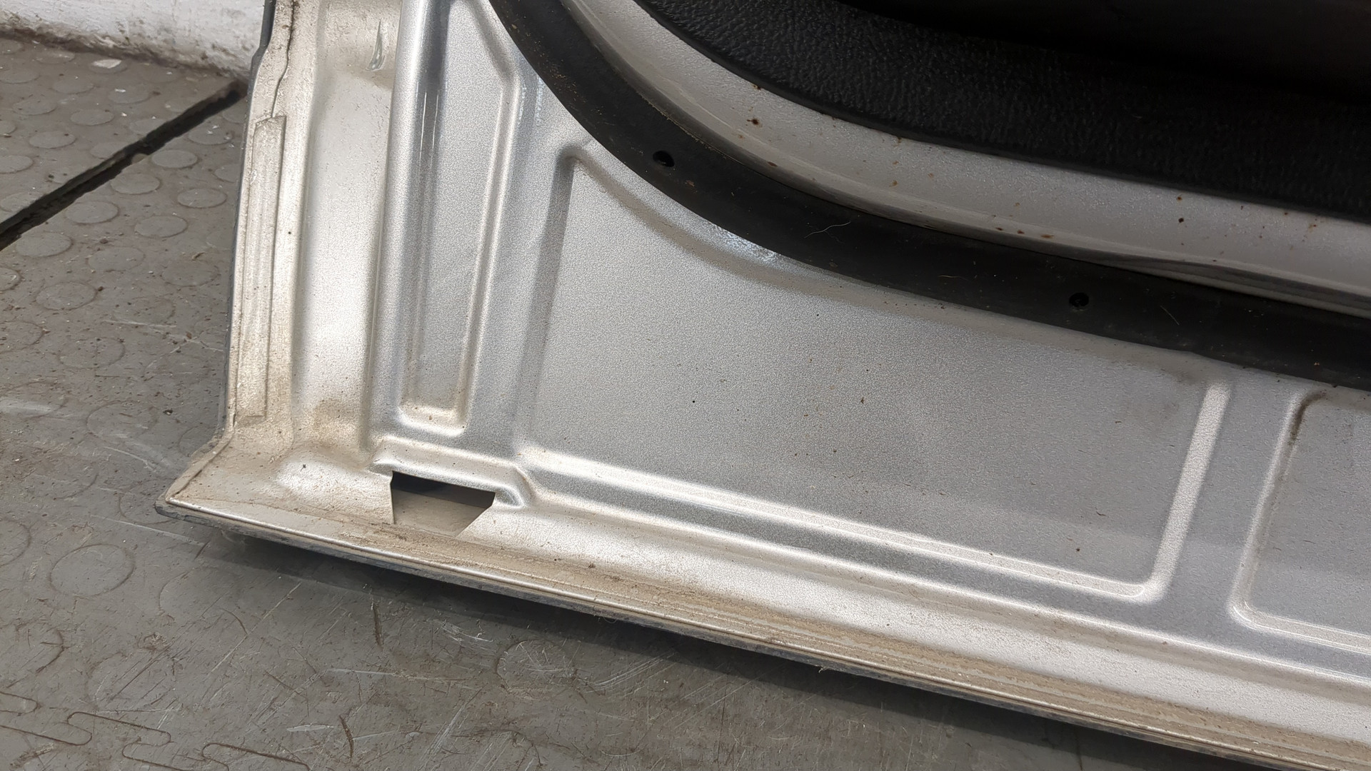 Дверь передняя правая