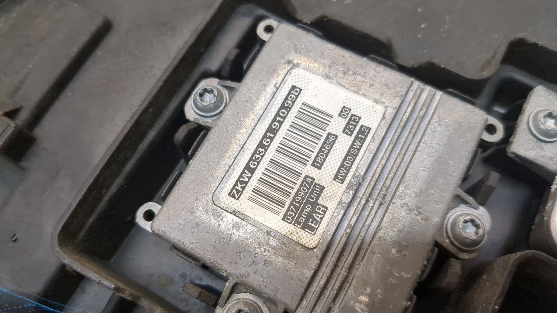 Фара правая