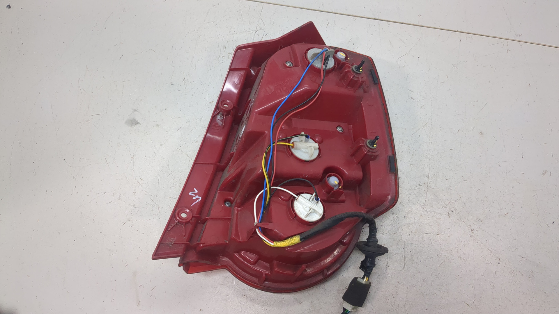 Фонарь задний левый