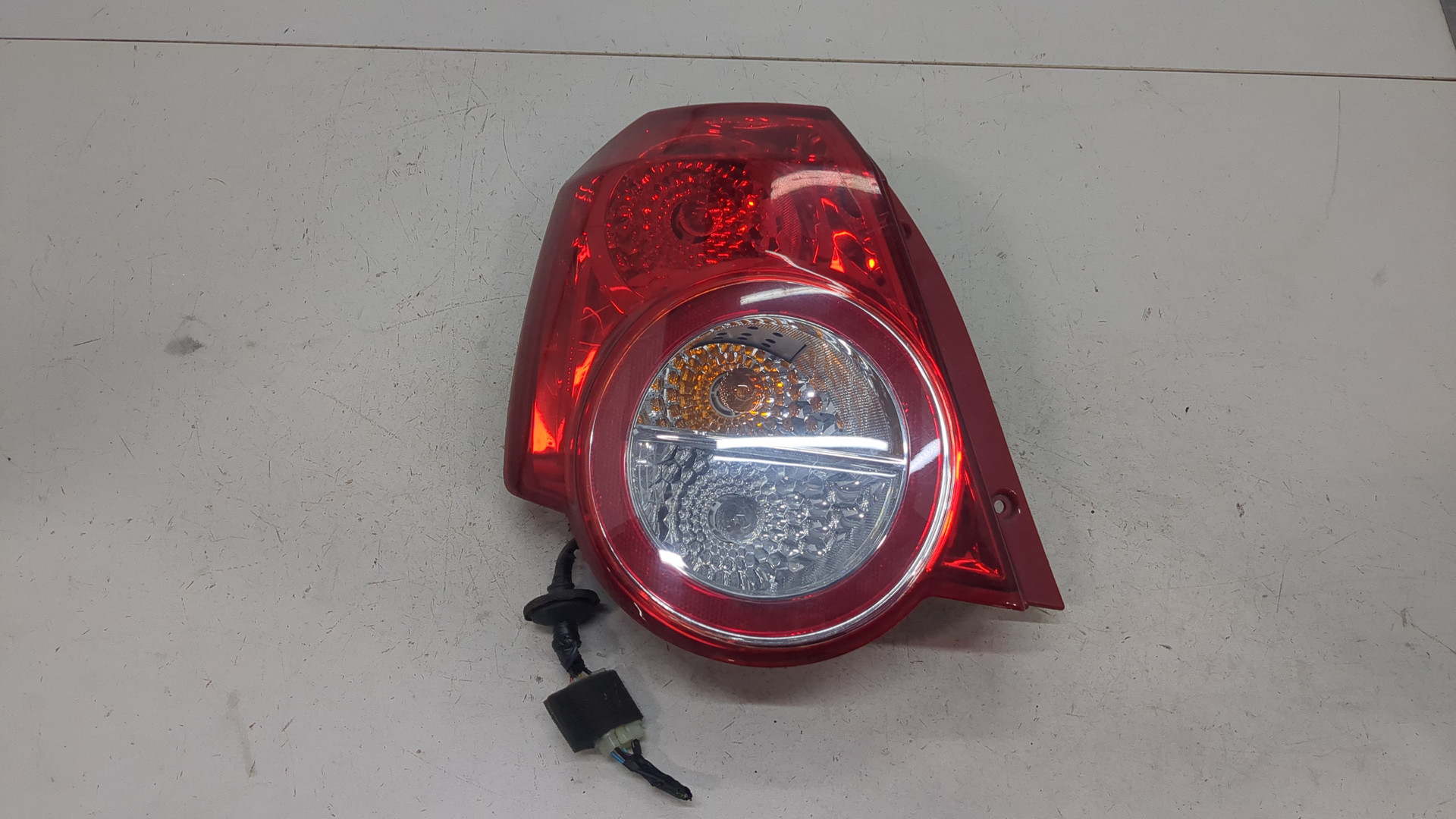 Фонарь задний левый