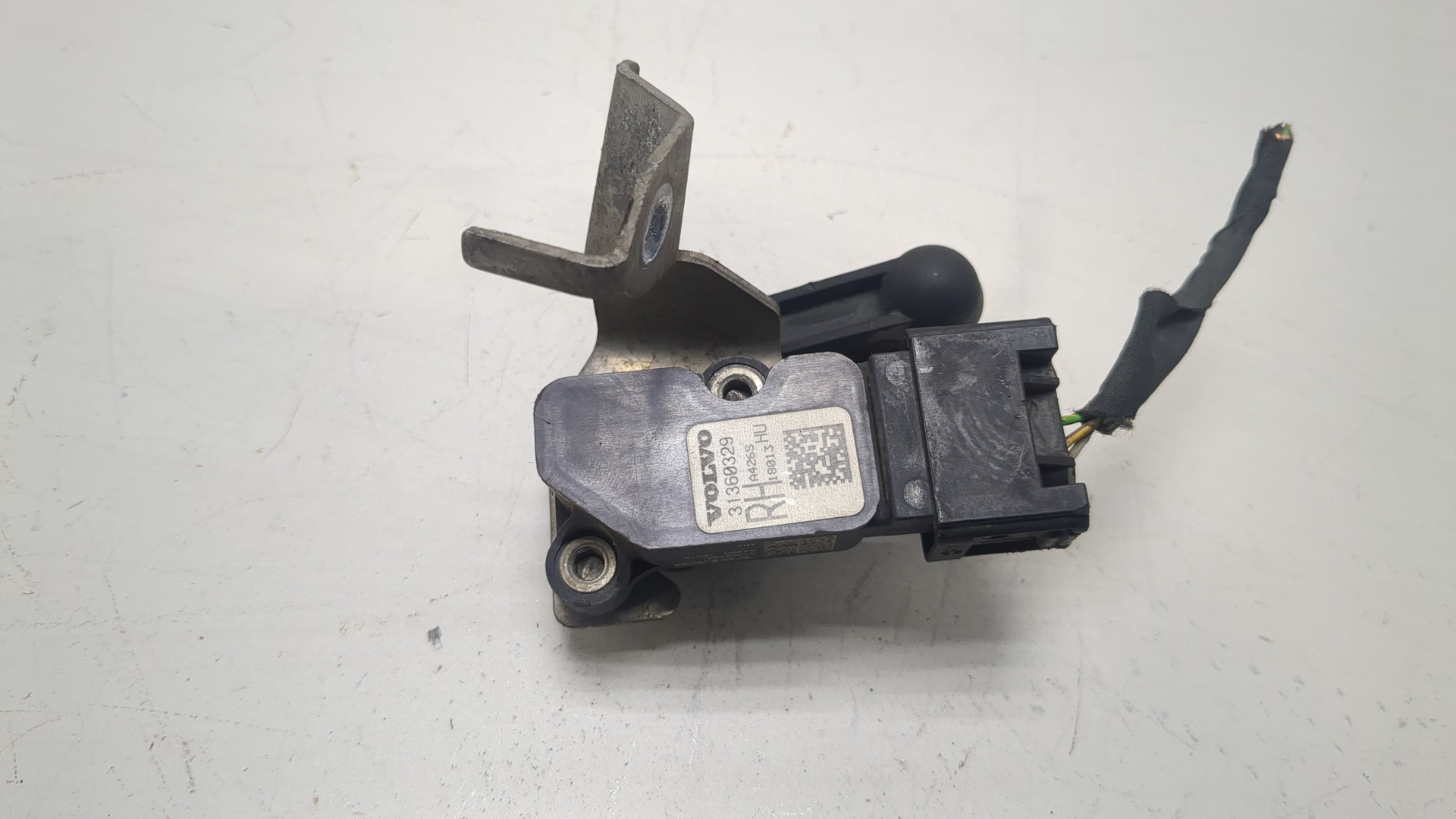 Датчик регулировки дорож. просвета