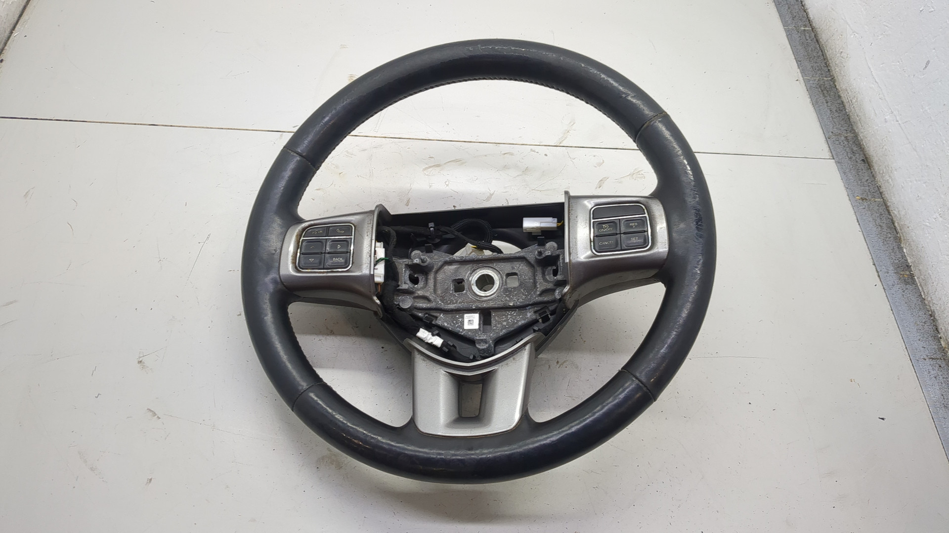 Рулевое колесо (руль)