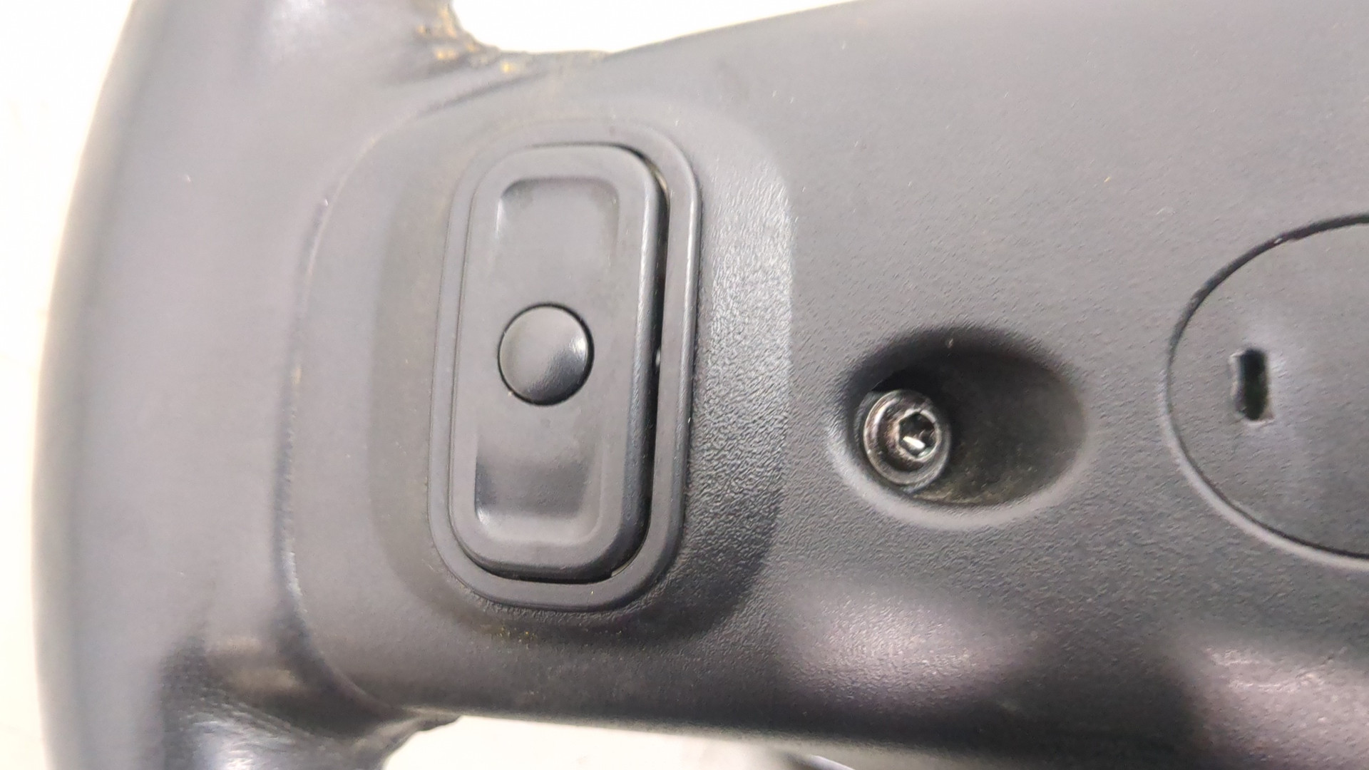 Рулевое колесо (руль)