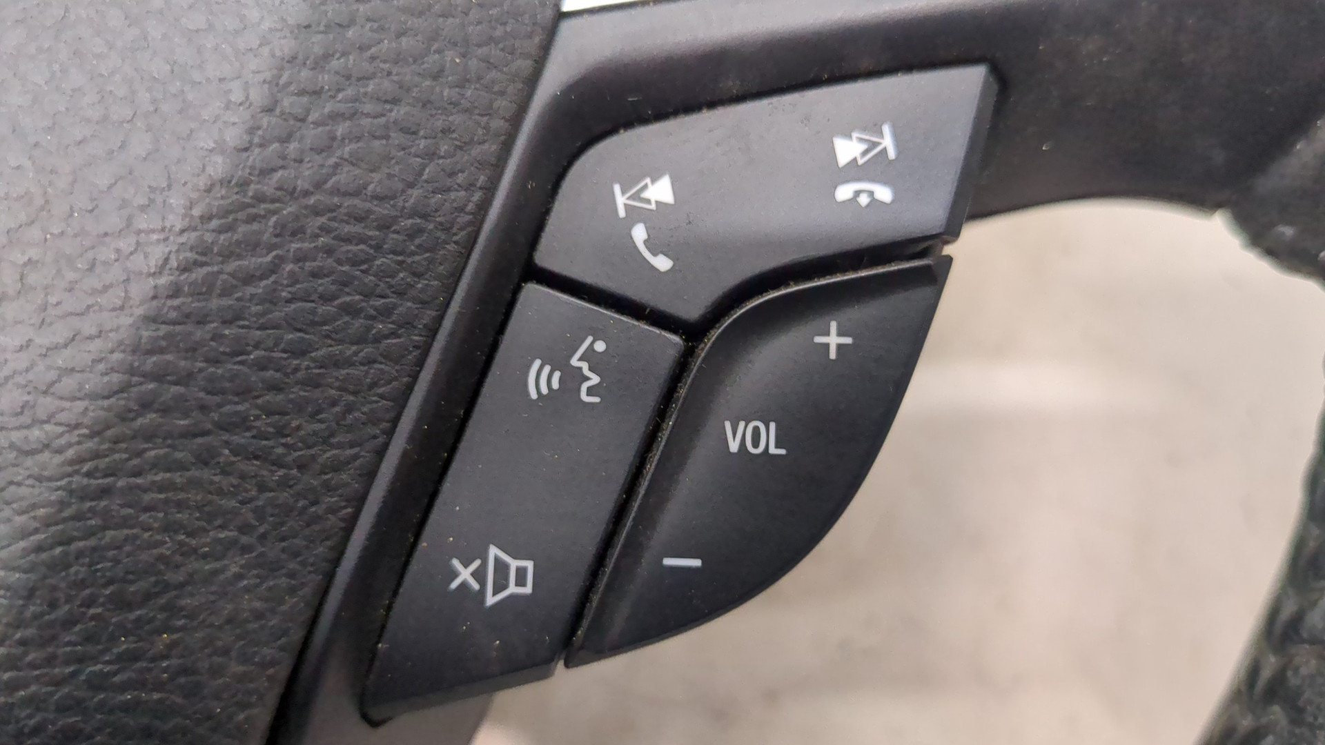 Рулевое колесо (руль)