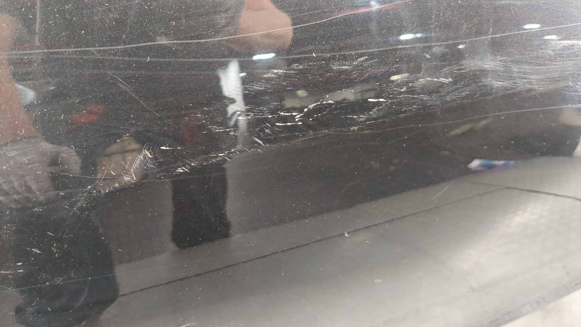 Дверь передняя левая