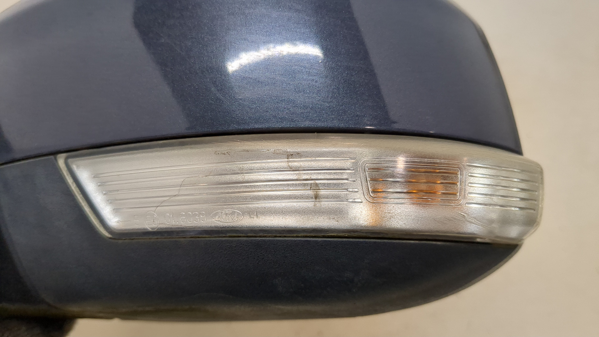 Зеркало левое электрическое