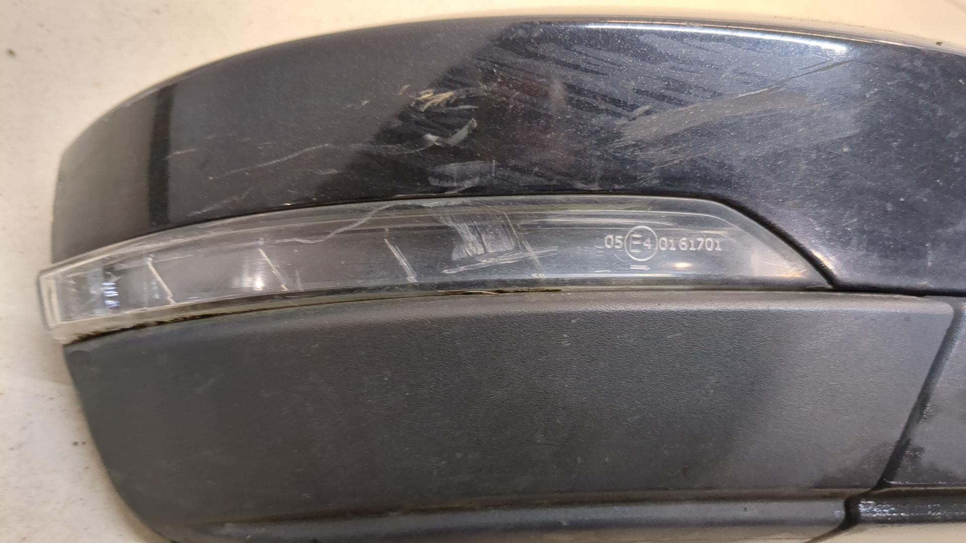 Зеркало правое электрическое