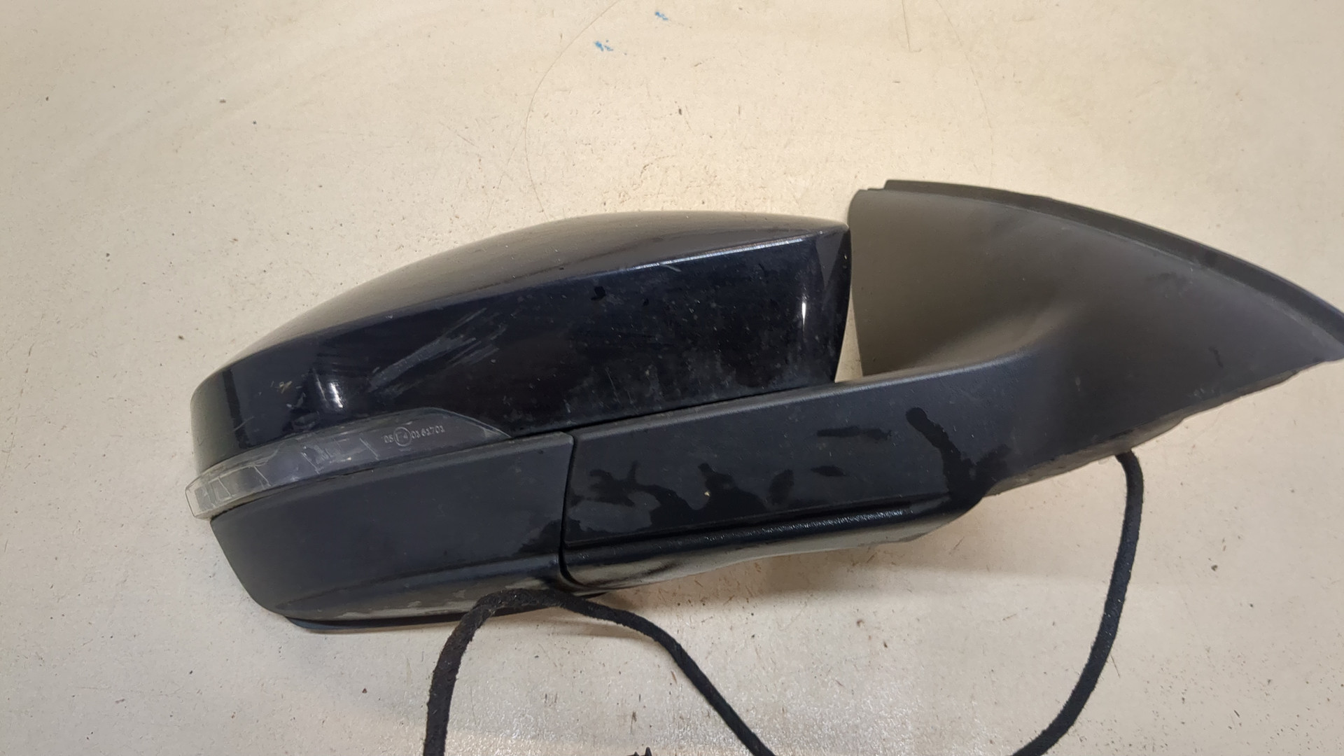 Зеркало правое электрическое