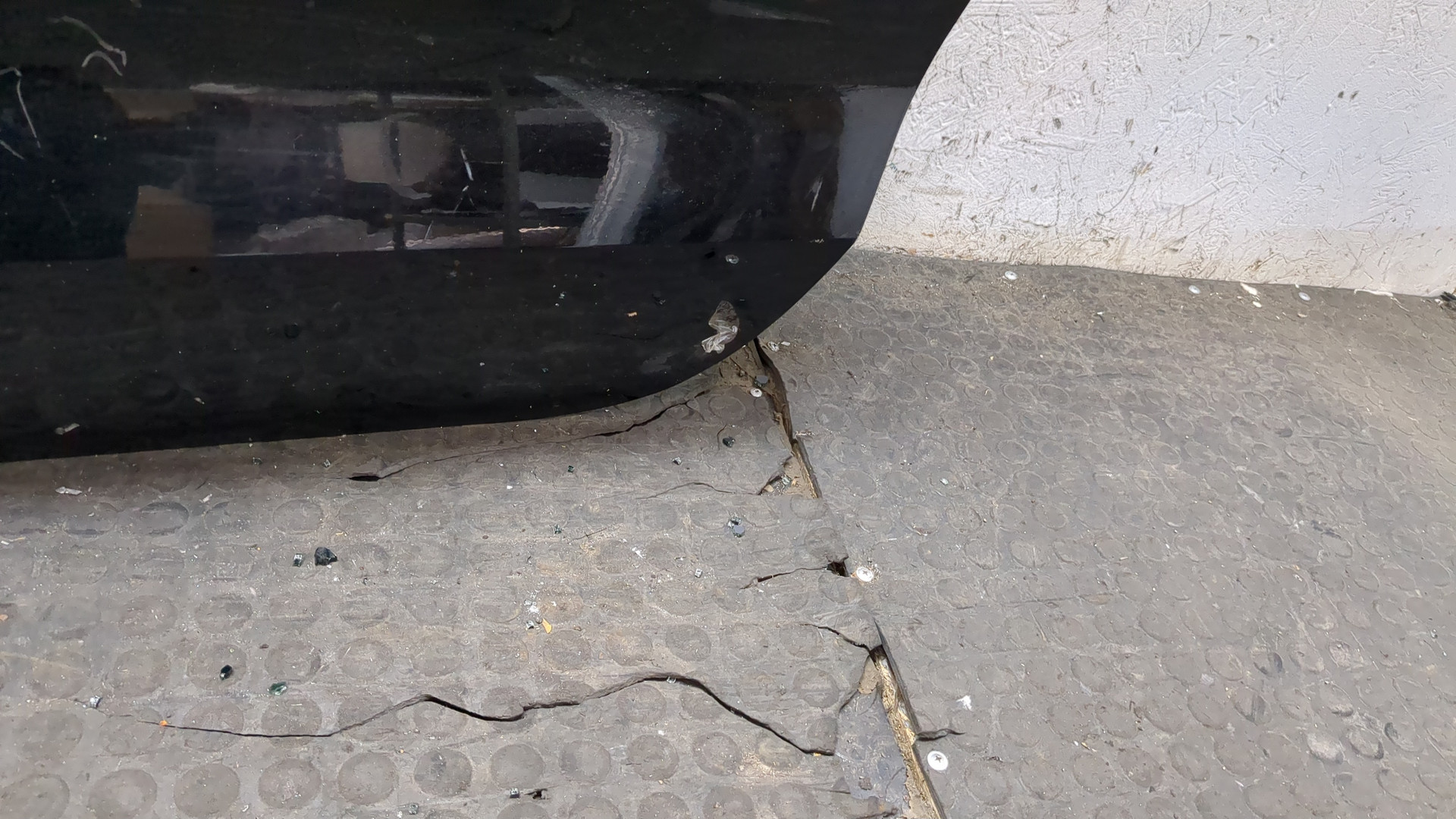 Дверь передняя левая