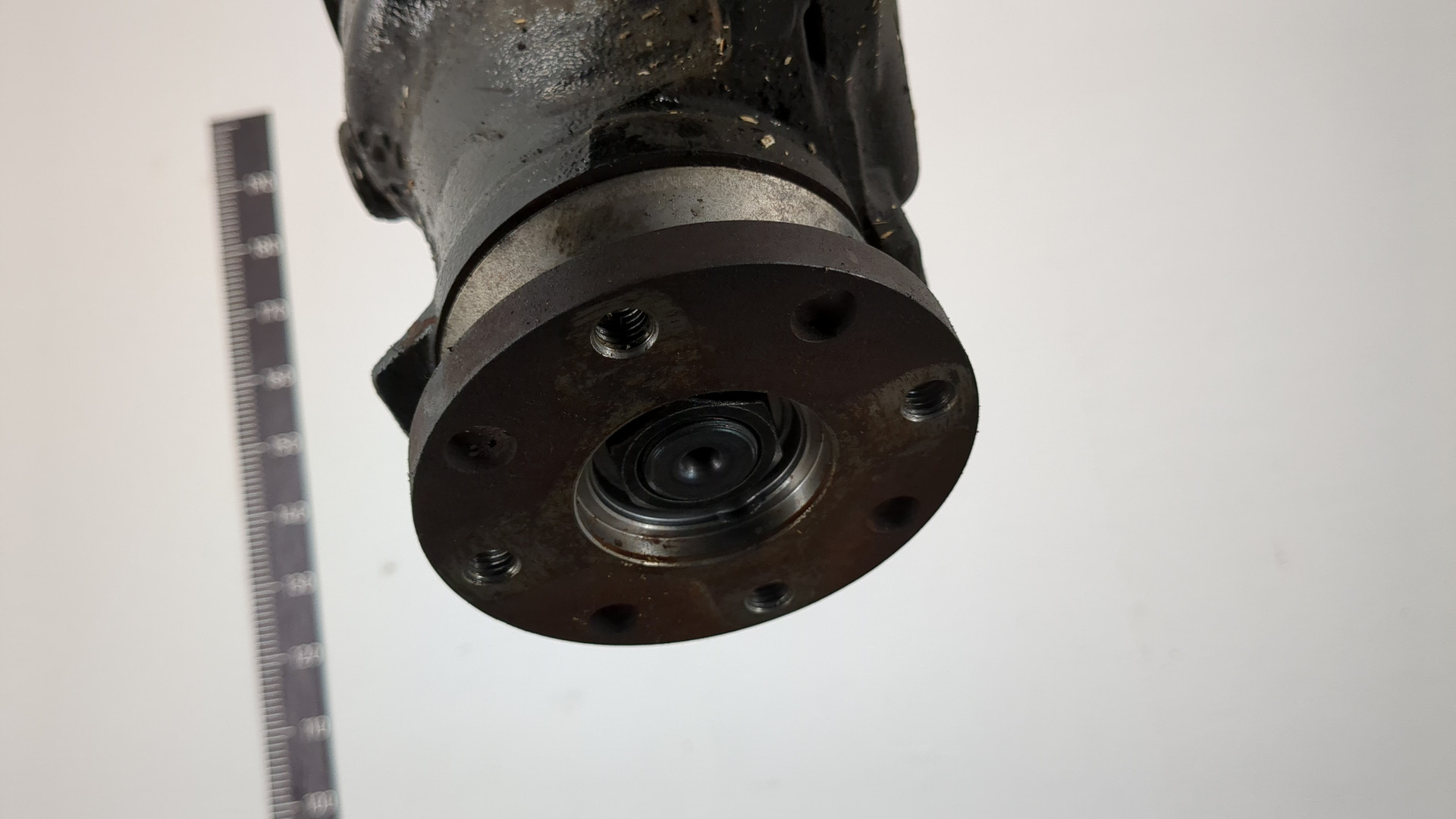 Редуктор переднего моста