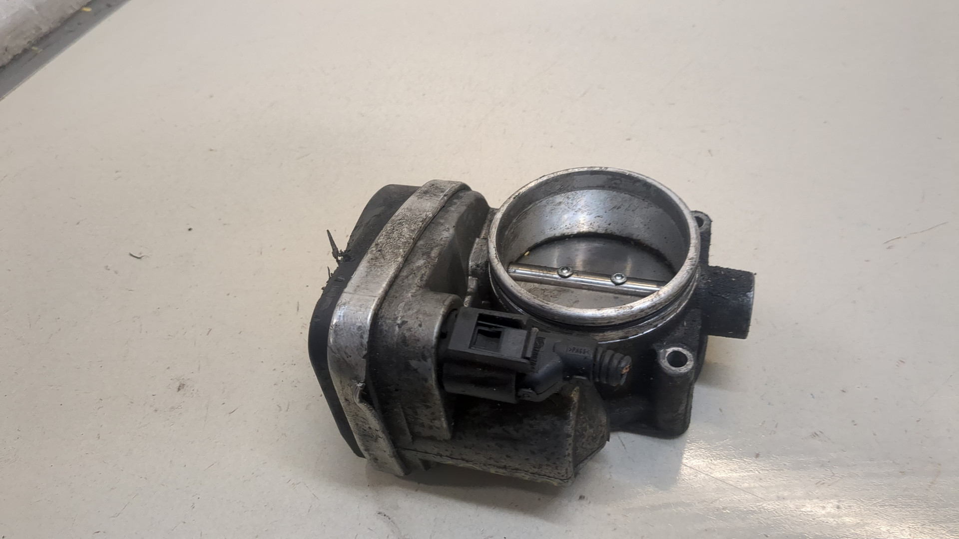 Заслонка дроссельная электрическая