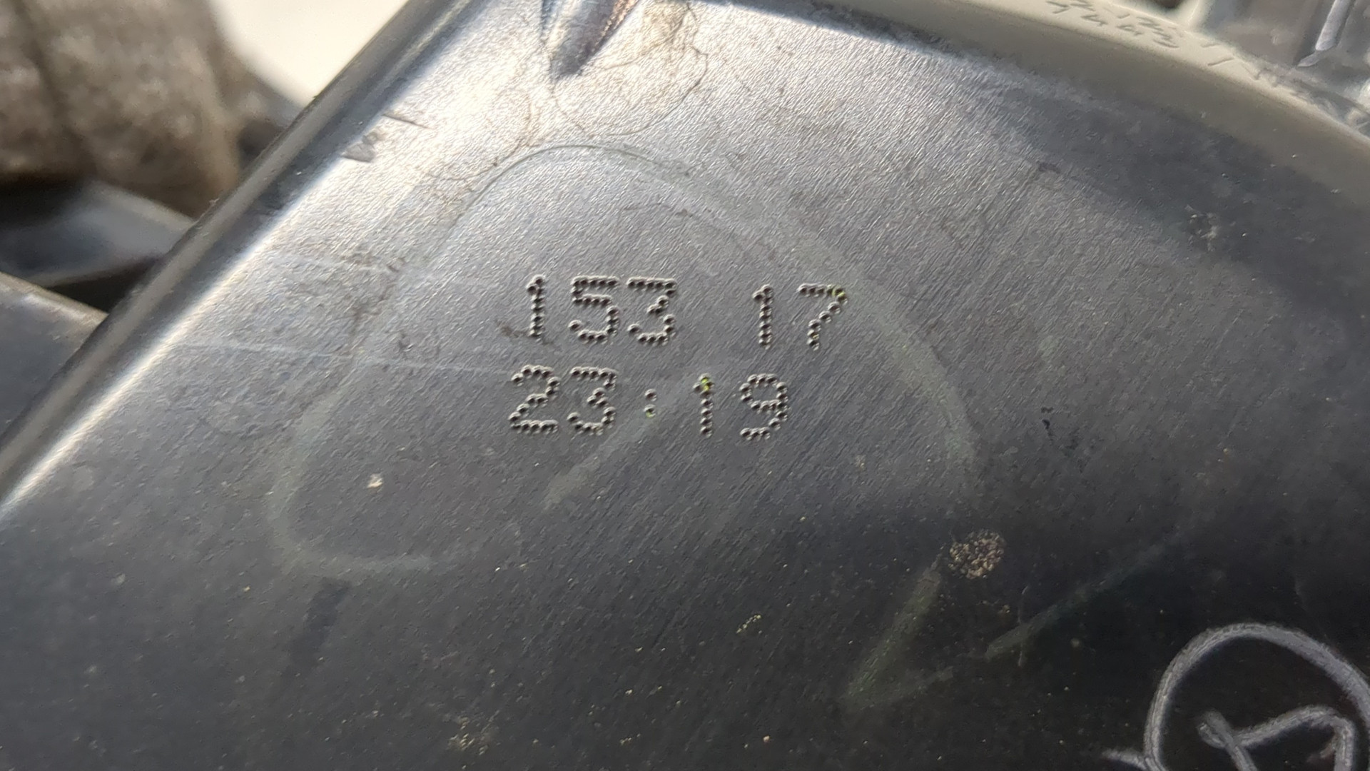 Фонарь задний левый