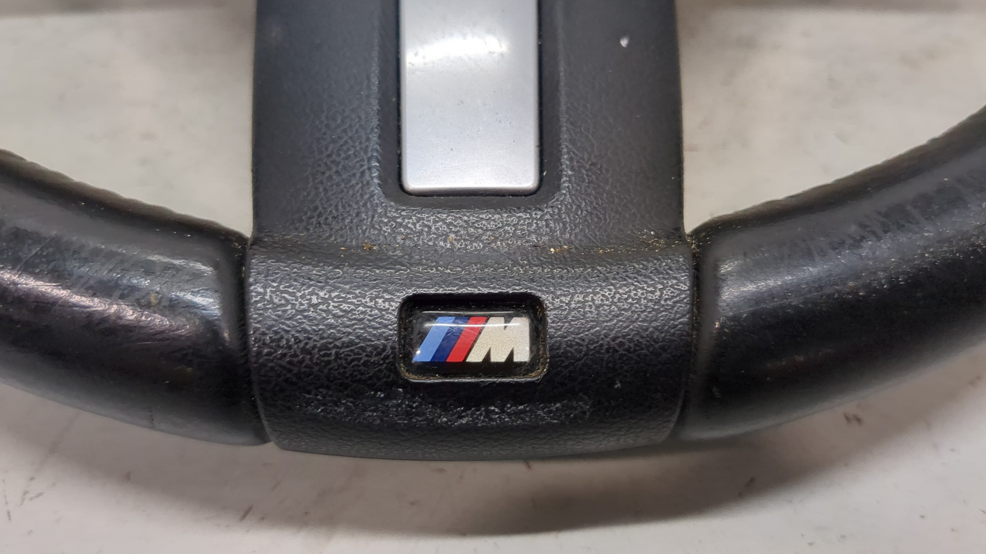 Рулевое колесо (руль)