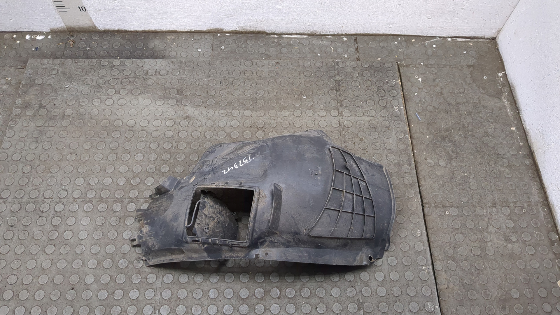 Локер передний правый