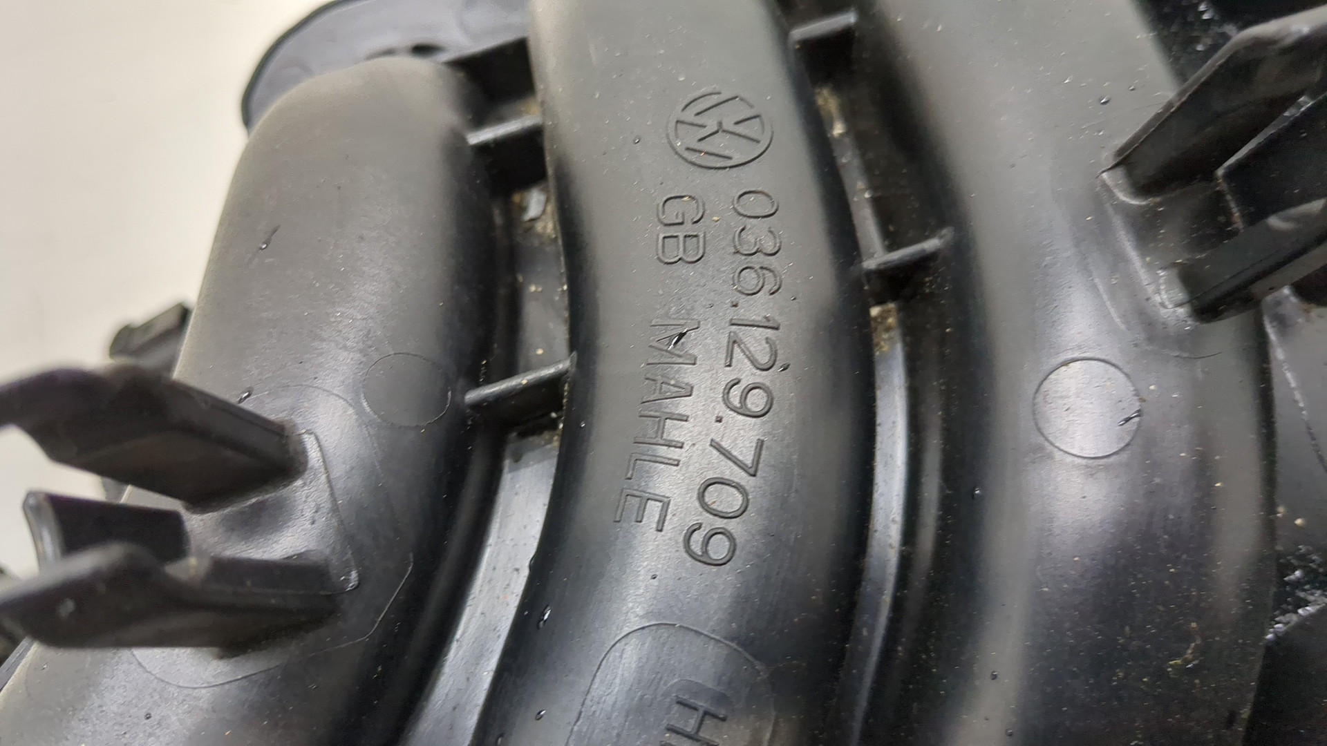 Коллектор впускной