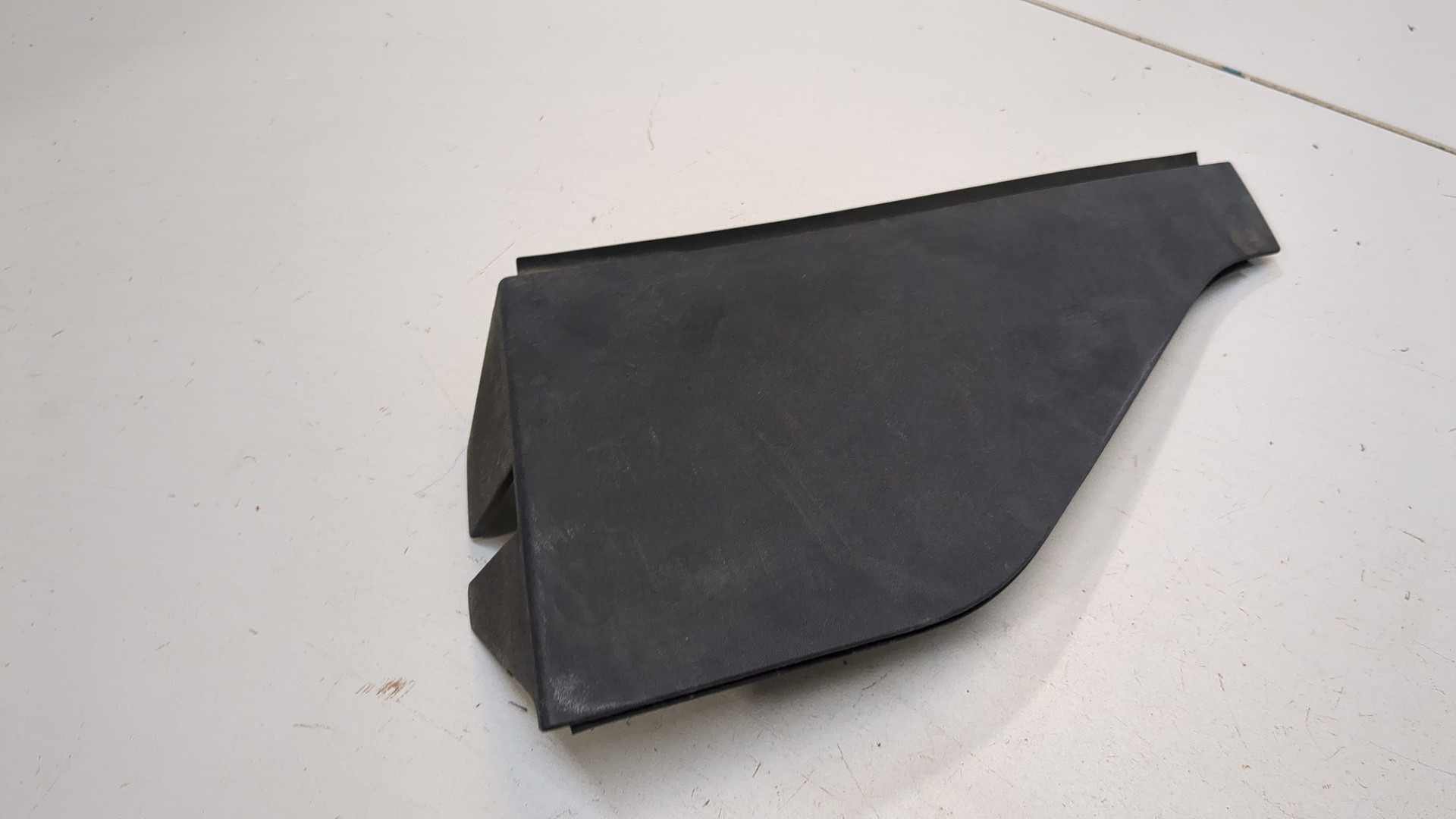 Молдинг крыши левый