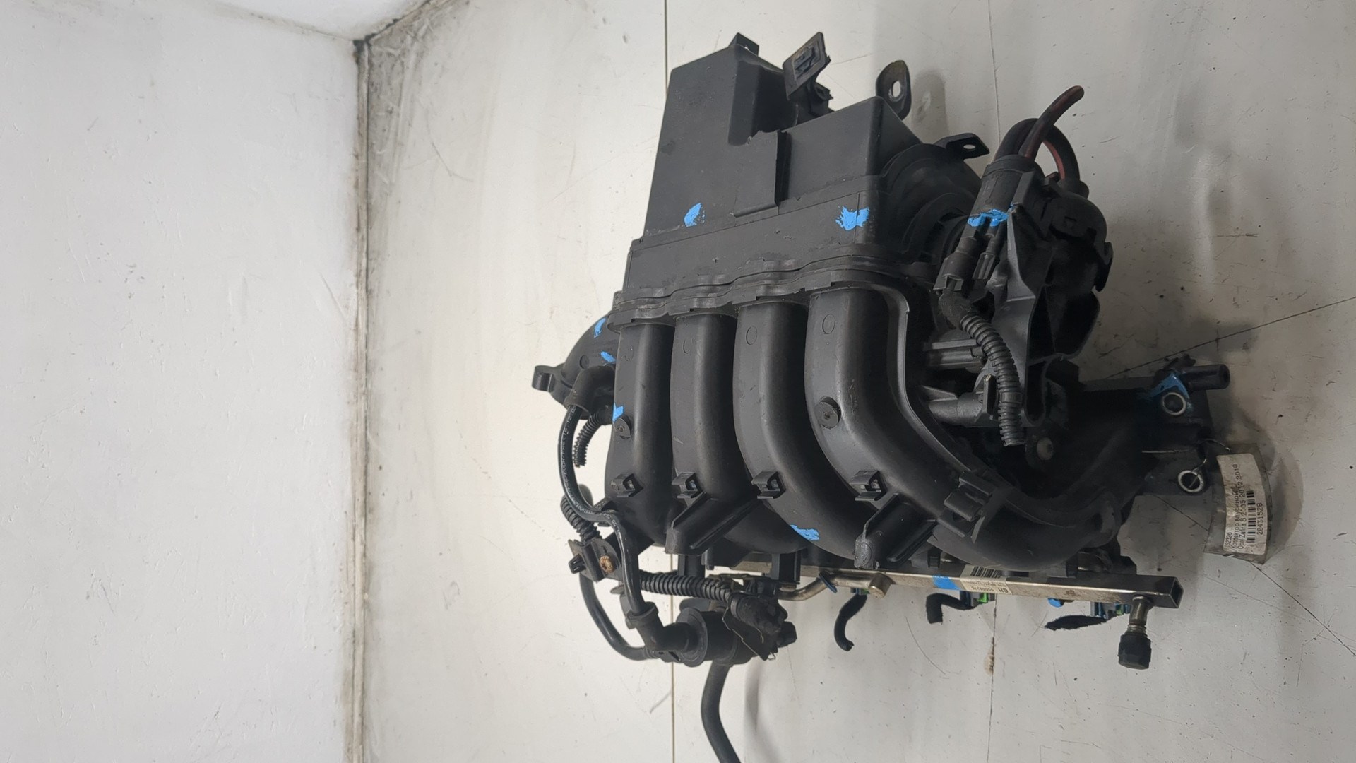 Коллектор впускной