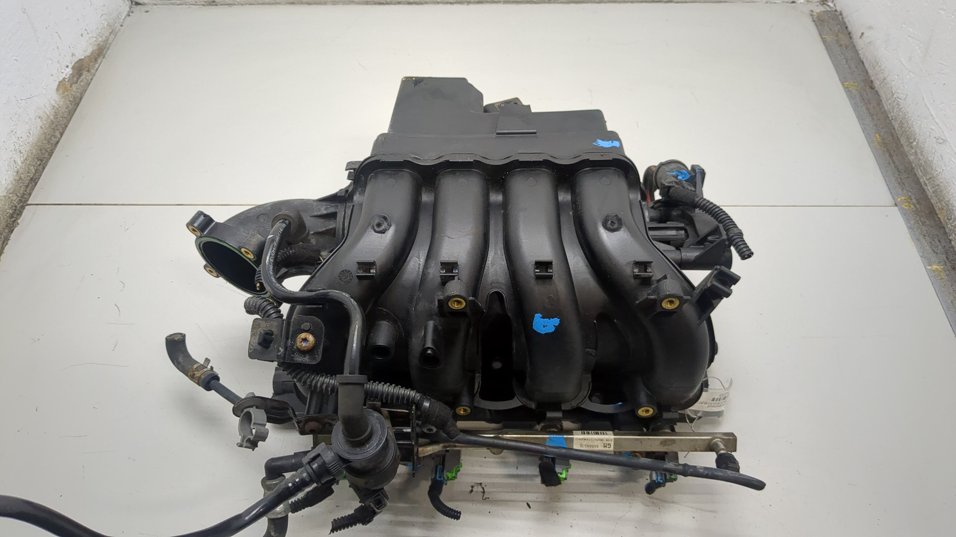 Коллектор впускной