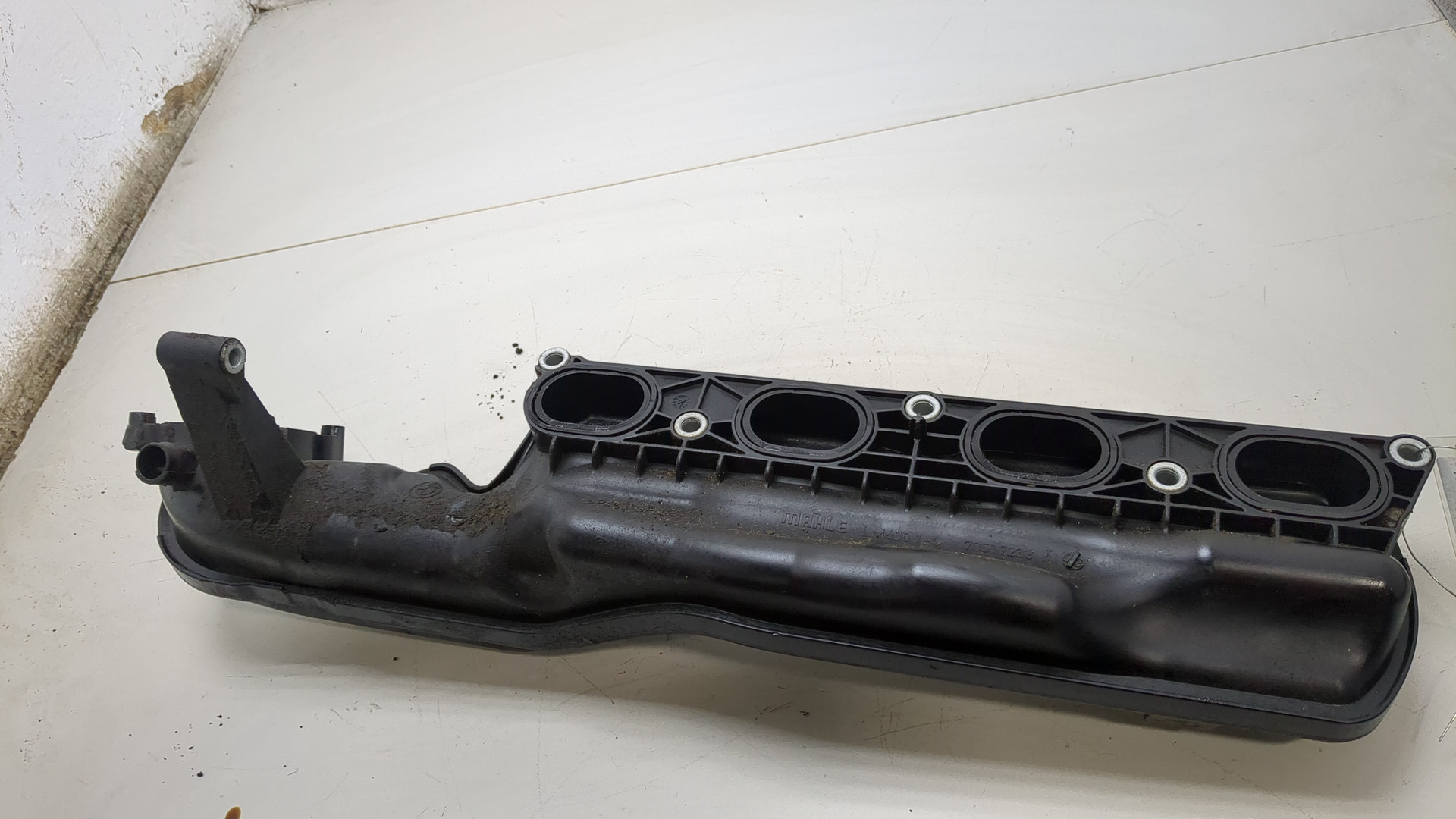 Коллектор впускной