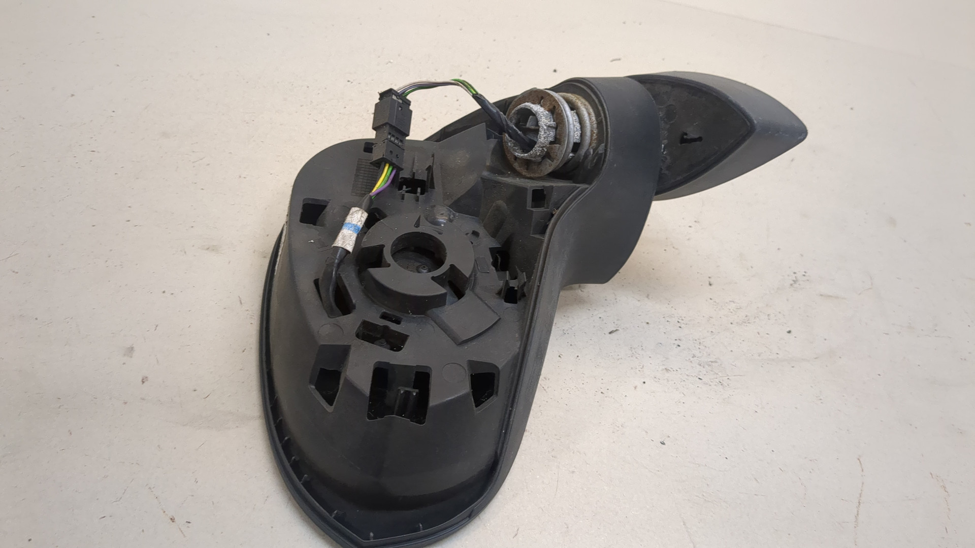 Зеркало правое электрическое