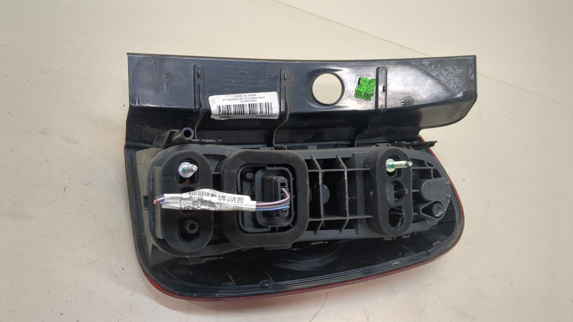 Фонарь задний левый