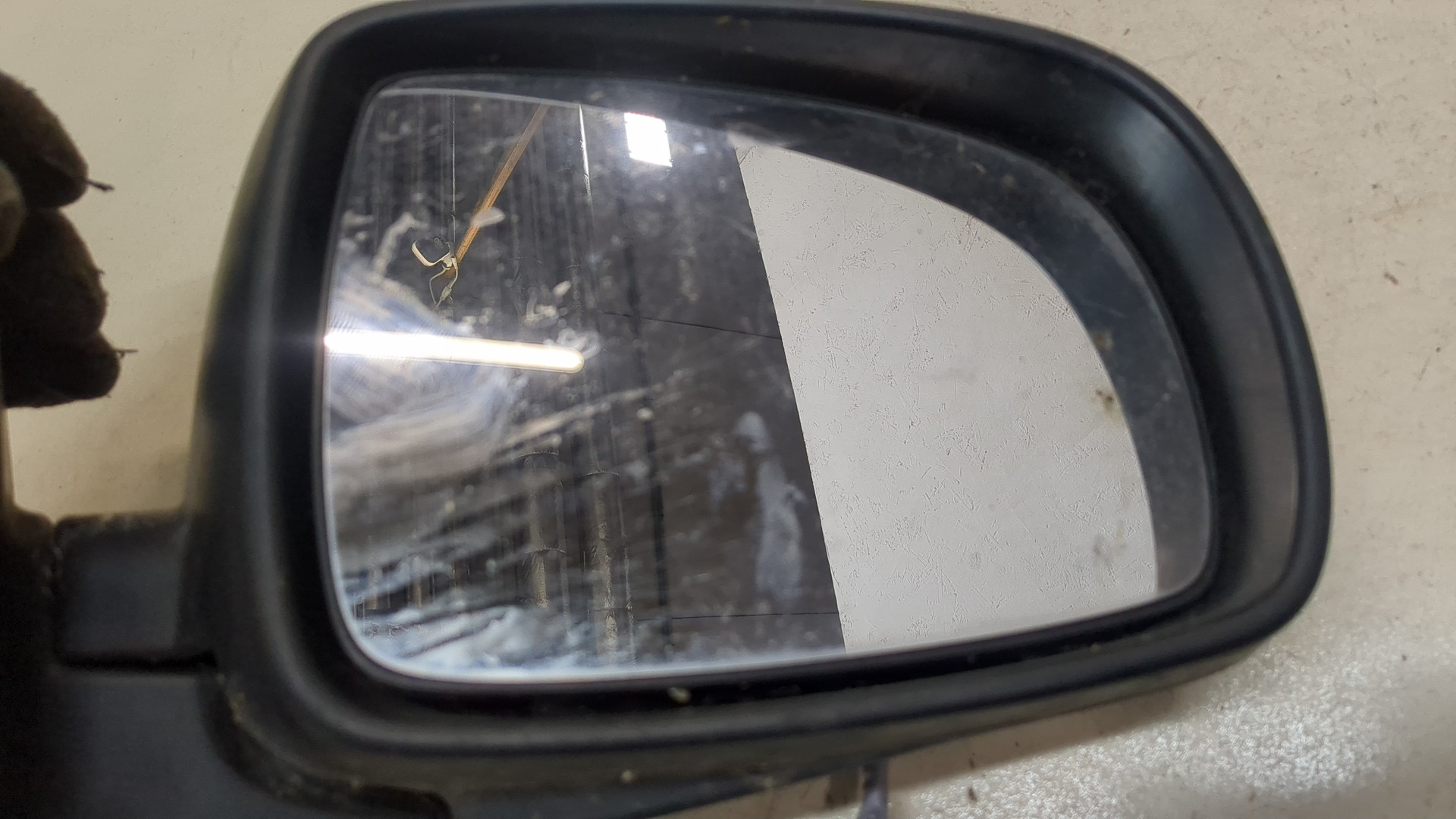 Зеркало правое электрическое